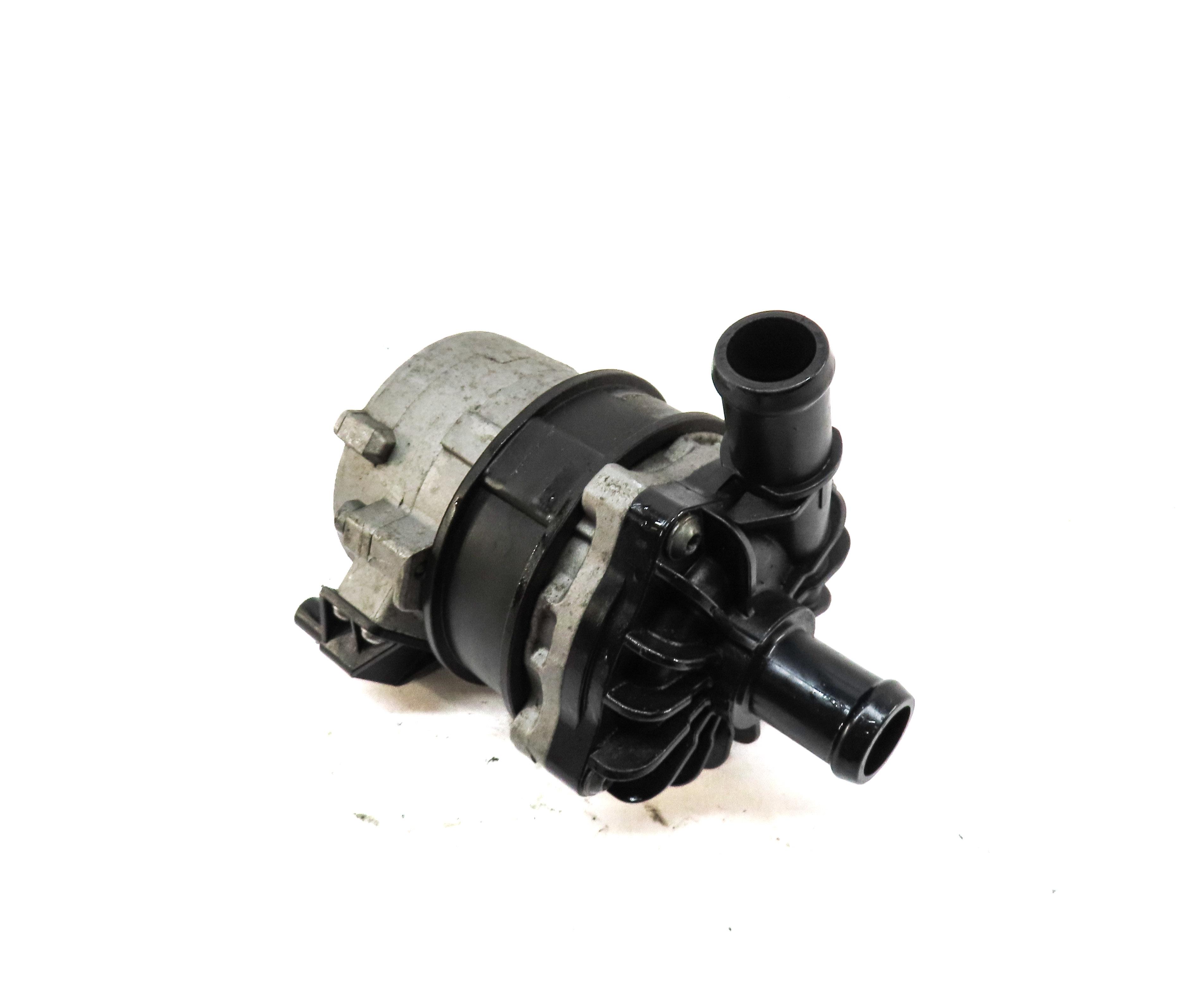 2013 AUDI S5 (B8 8T) 3.0L CGXC ENGINE AUXILIARY WATER COOLANT PUMP — exact item pictured