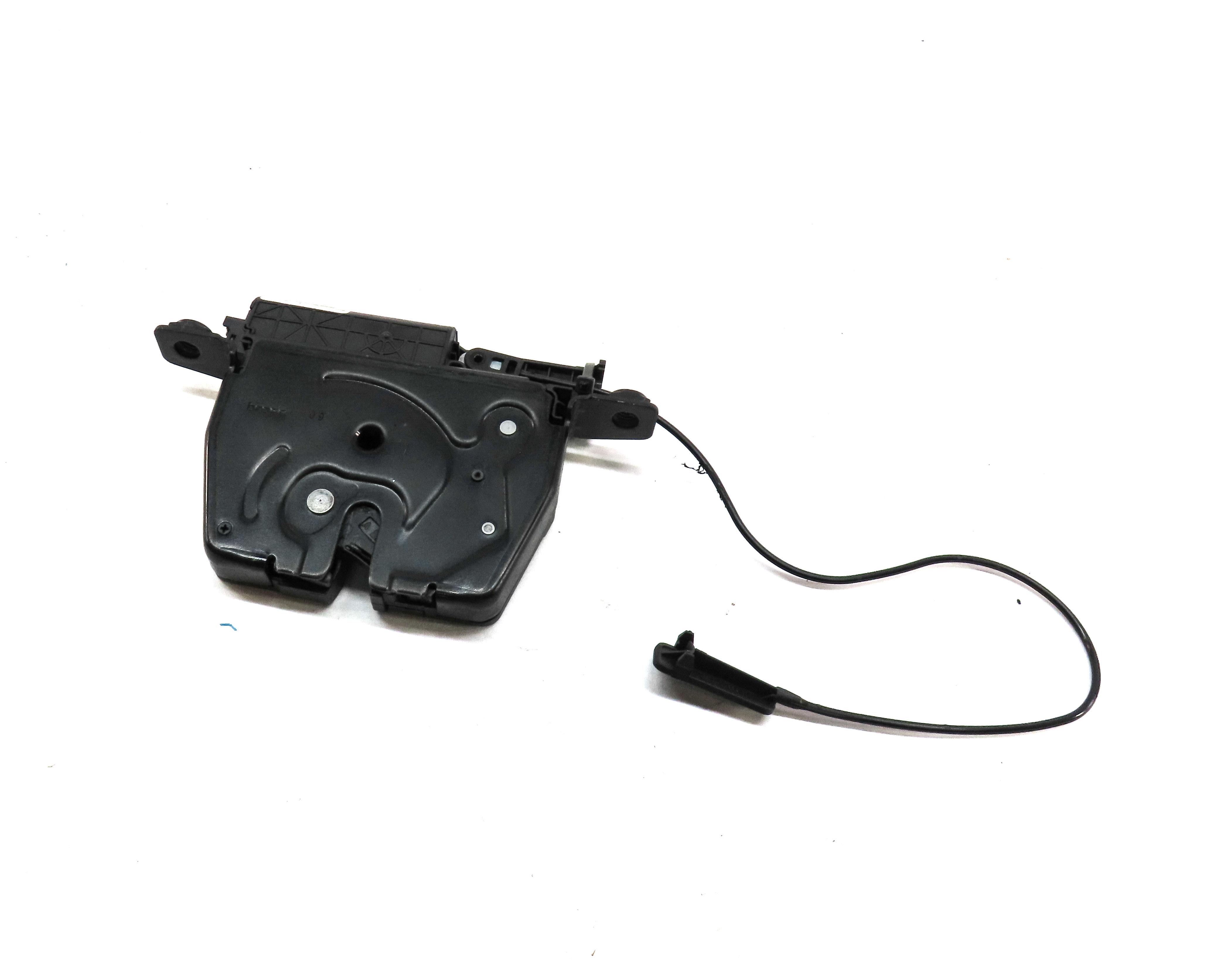 2013 BMW X1 (E84) REAR TRUNK LOCK LATCH ACTUATOR — exact item pictured