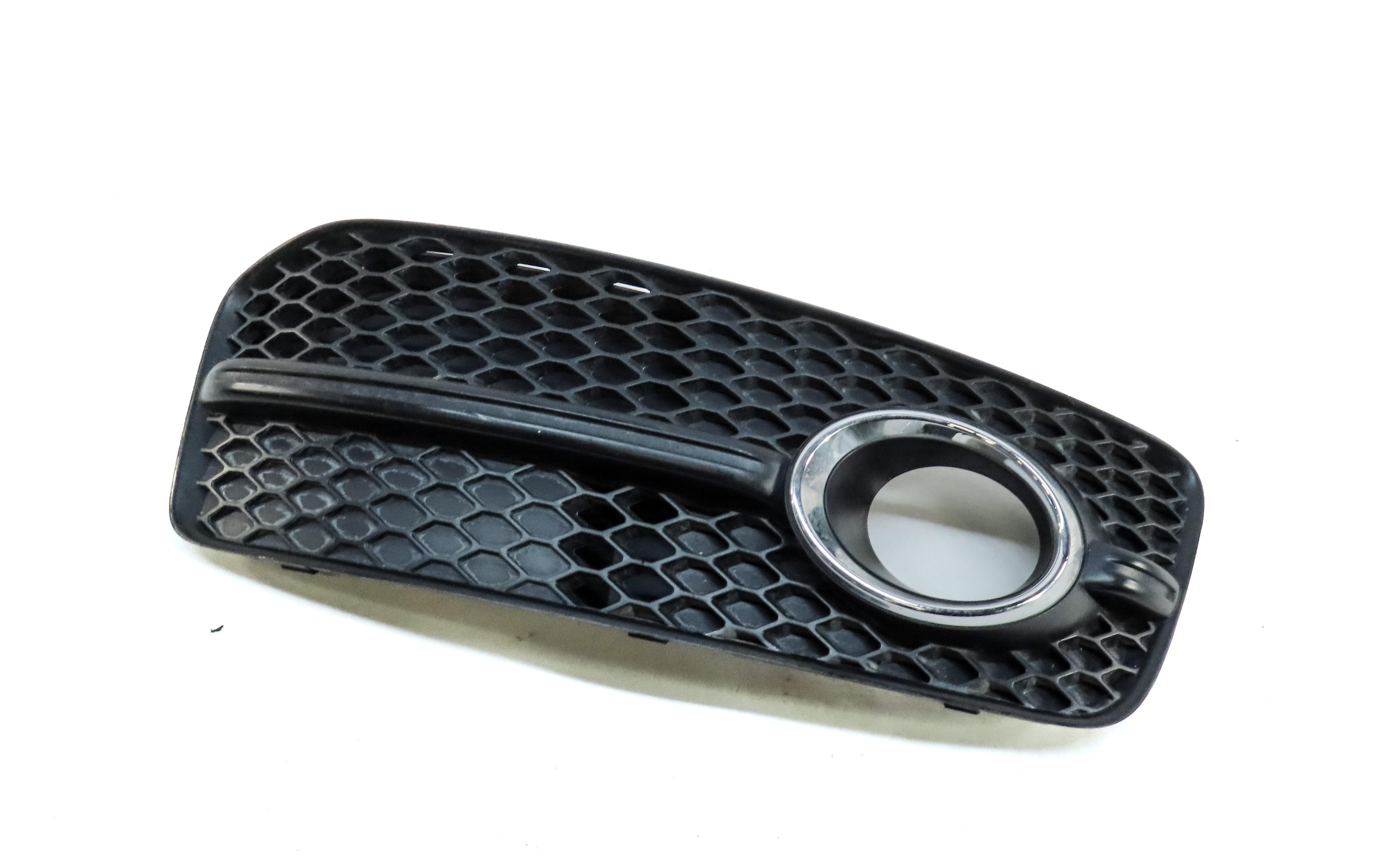 2015 AUDI Q3 (8U) FRONT RIGHT LOWER BUMPER FOGLIGHT FOG LIGHT GRILLE TRIM — exact item pictured