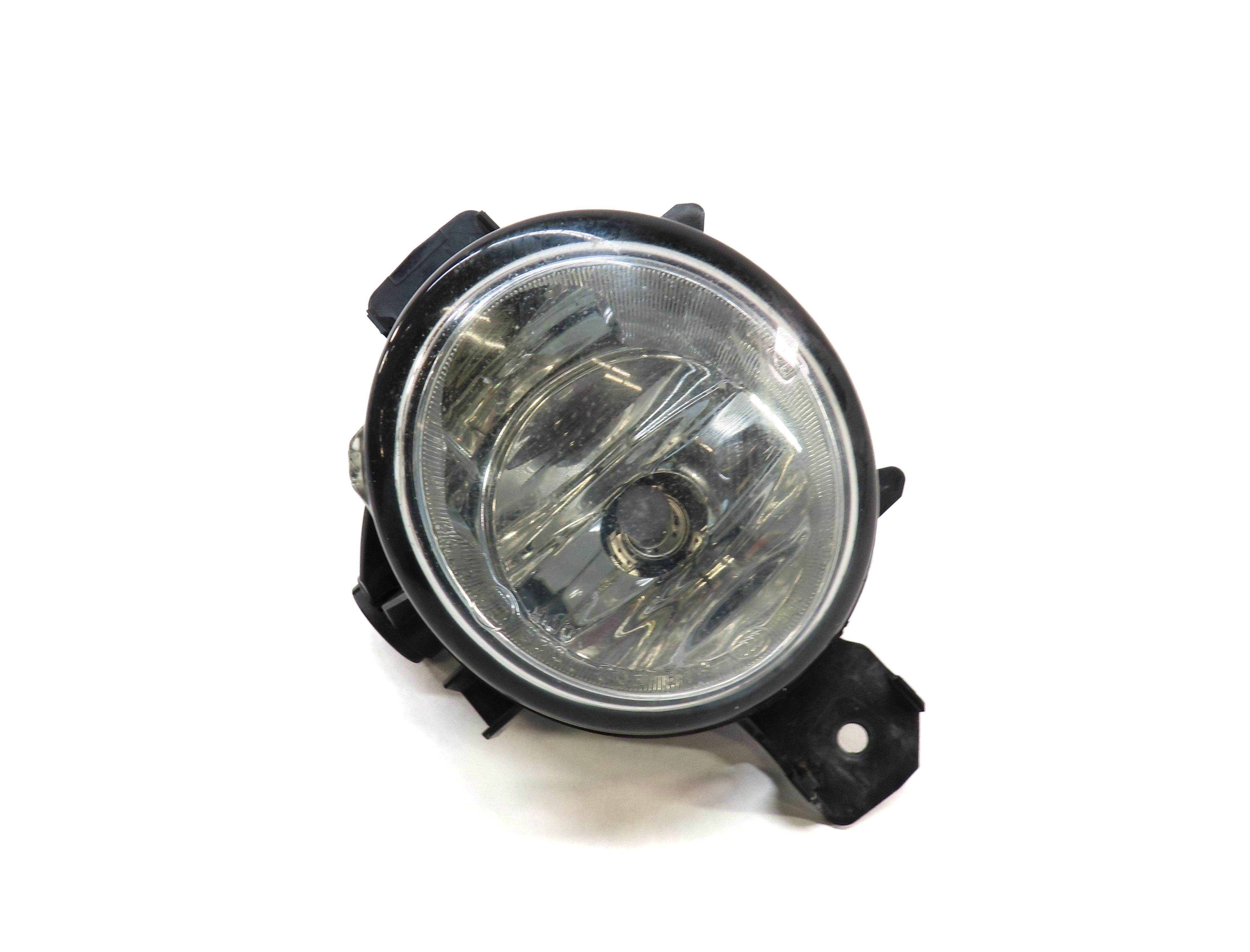 11-13 BMW X5 (E70) LOWER BUMPER RIGHT FRONT PASSENGER FOGLIGHT FOG LIGHT LAMP — exact item pictured