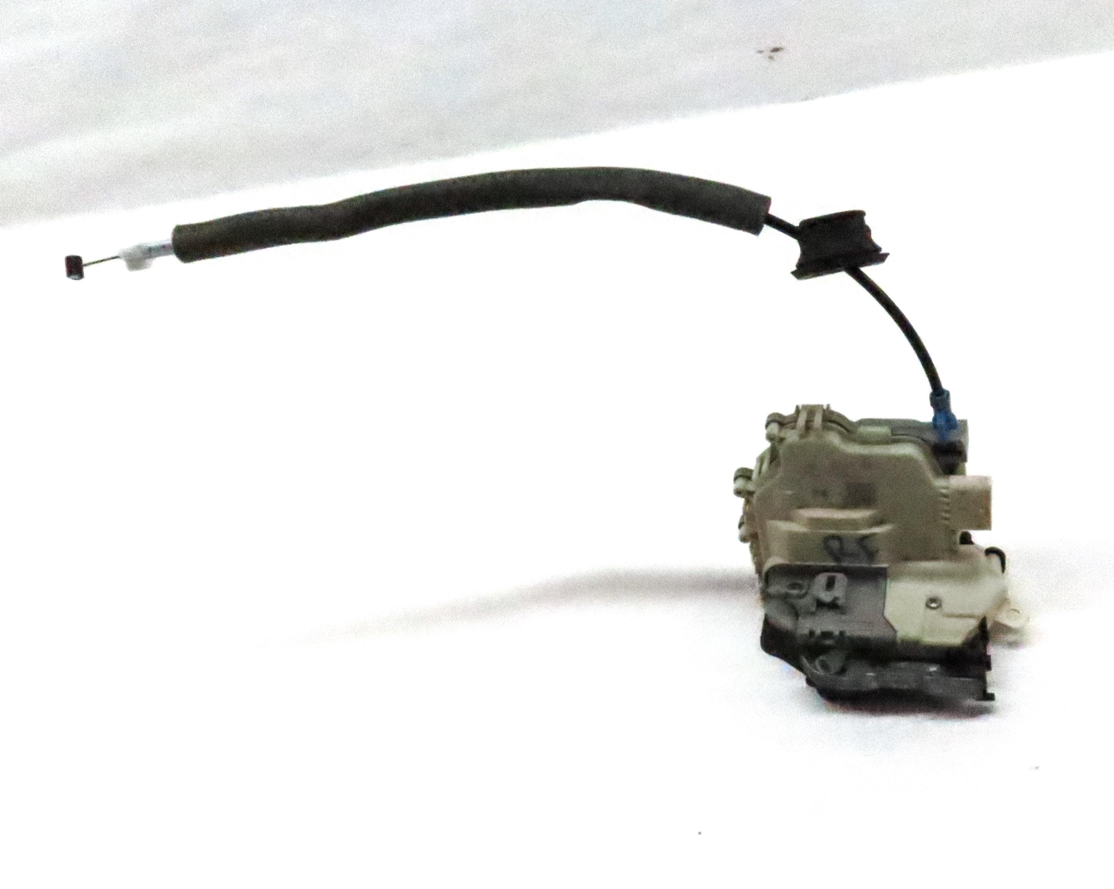 15-21 AUDI A3 S3 A4 Q5 TT (8V B9 MK3 FY) RIGHT FRONT PASSENGER DOOR LOCK LATCH — exact item pictured