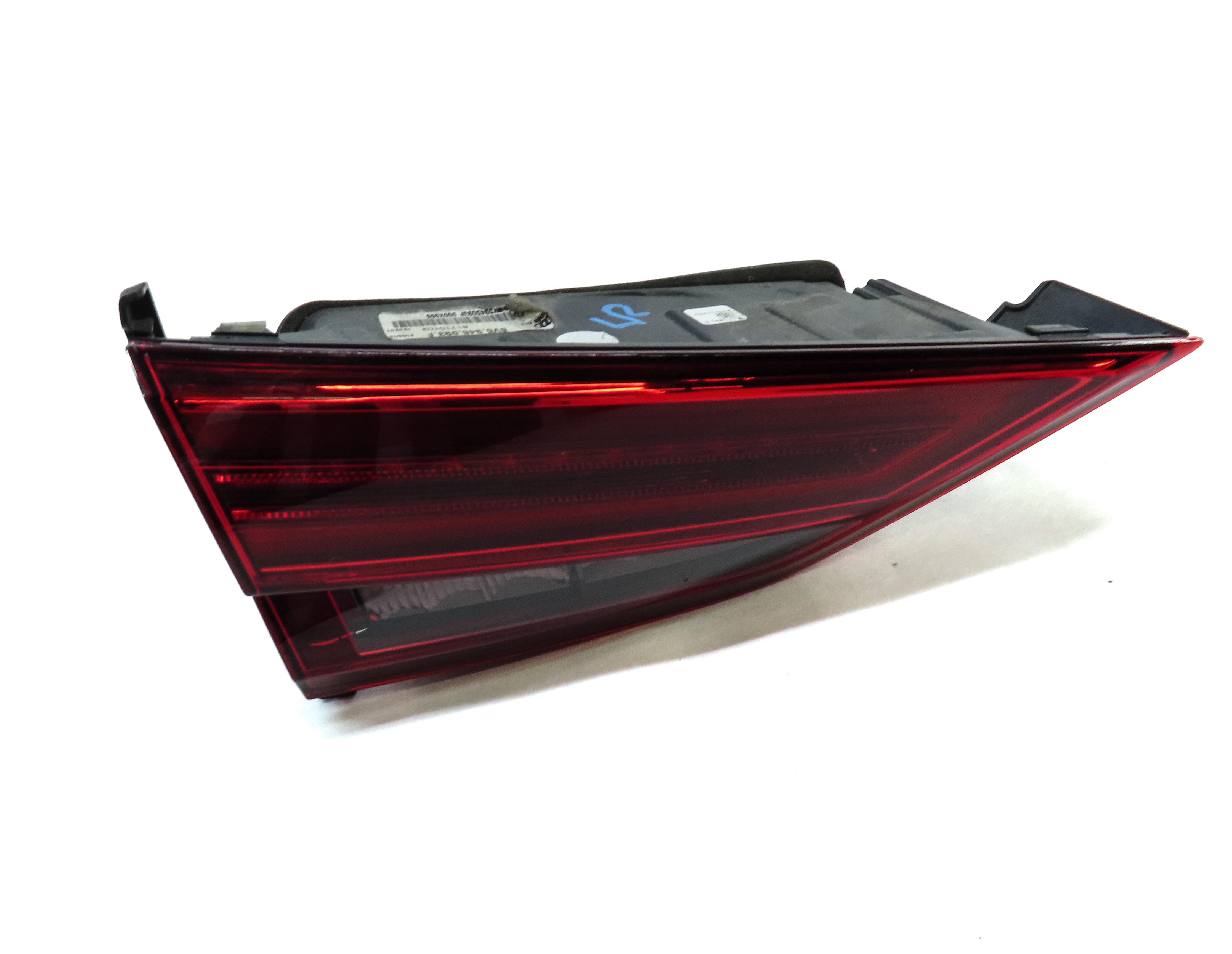 17-19 AUDI A3 S3 RS3 (8V) REAR LEFT INNER LID DYNAMIC LED TAILLIGHT TAIL LIGHT — exact item pictured