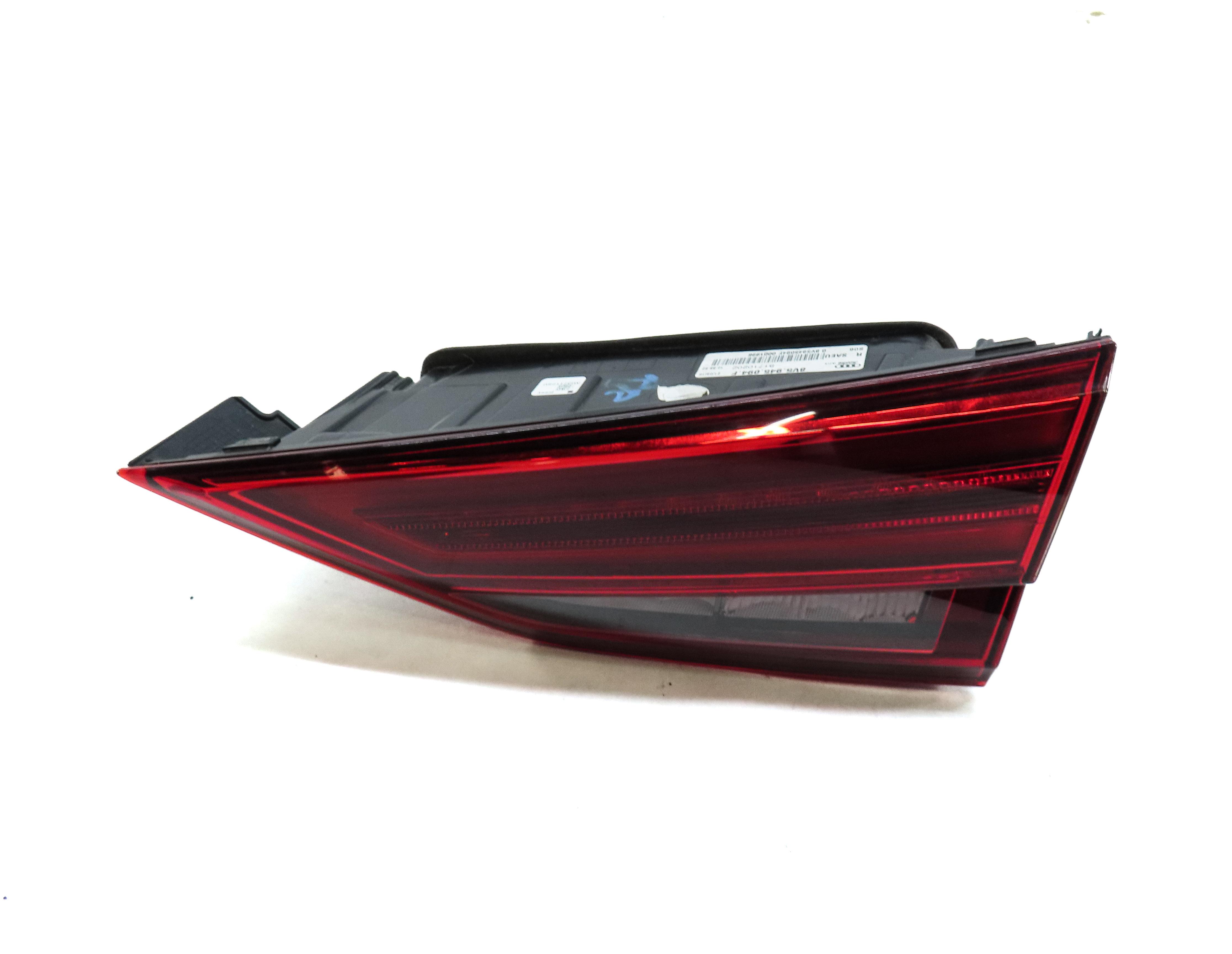 17-19 AUDI A3 S3 RS3 (8V) REAR RIGHT INNER LID DYNAMIC LED TAILLIGHT TAIL LIGHT — exact item pictured