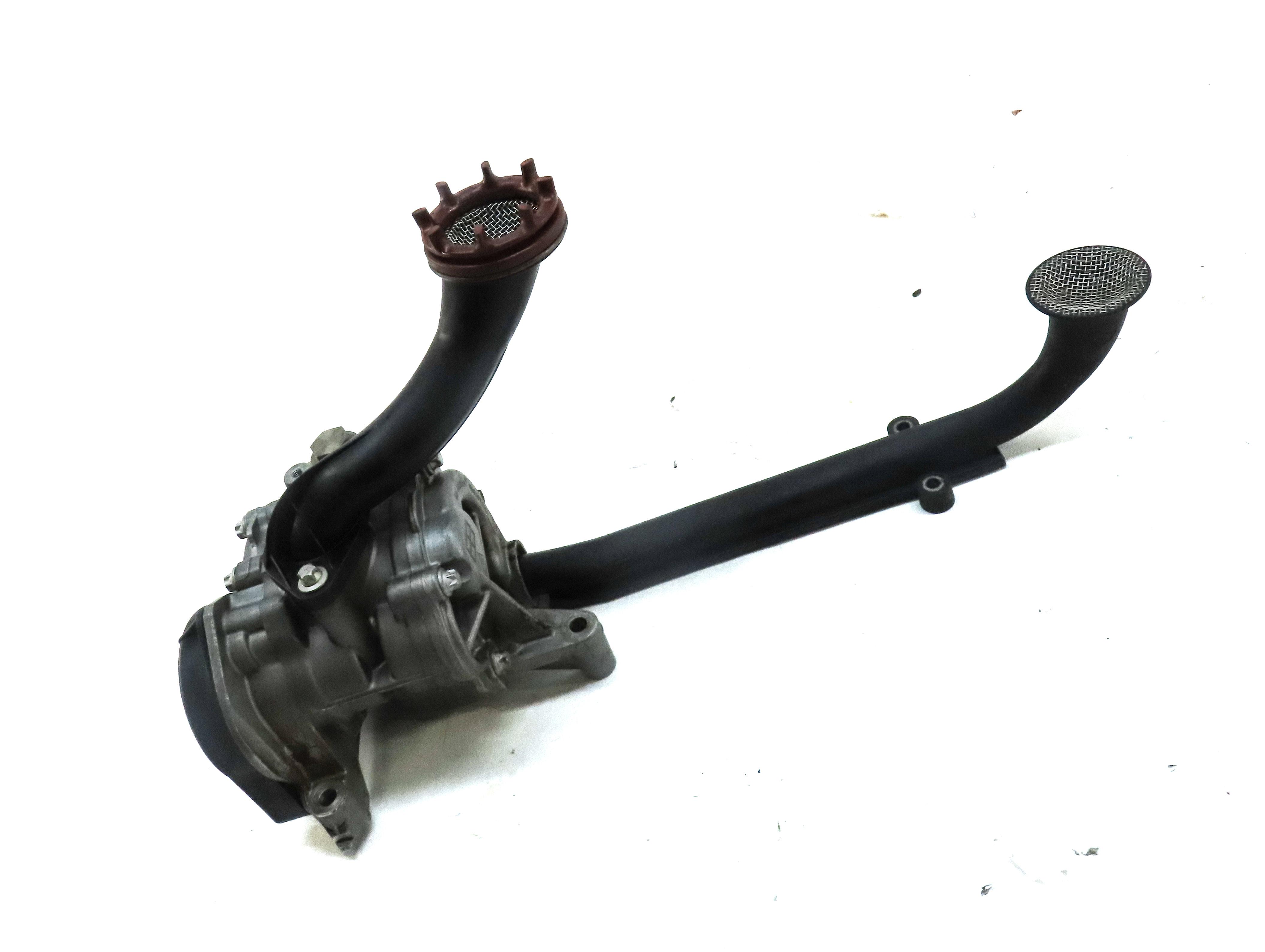 2006 PORSCHE CAYENNE (955) 4.5L M8 ENGINE OIL PUMP 94810725306 — exact item pictured