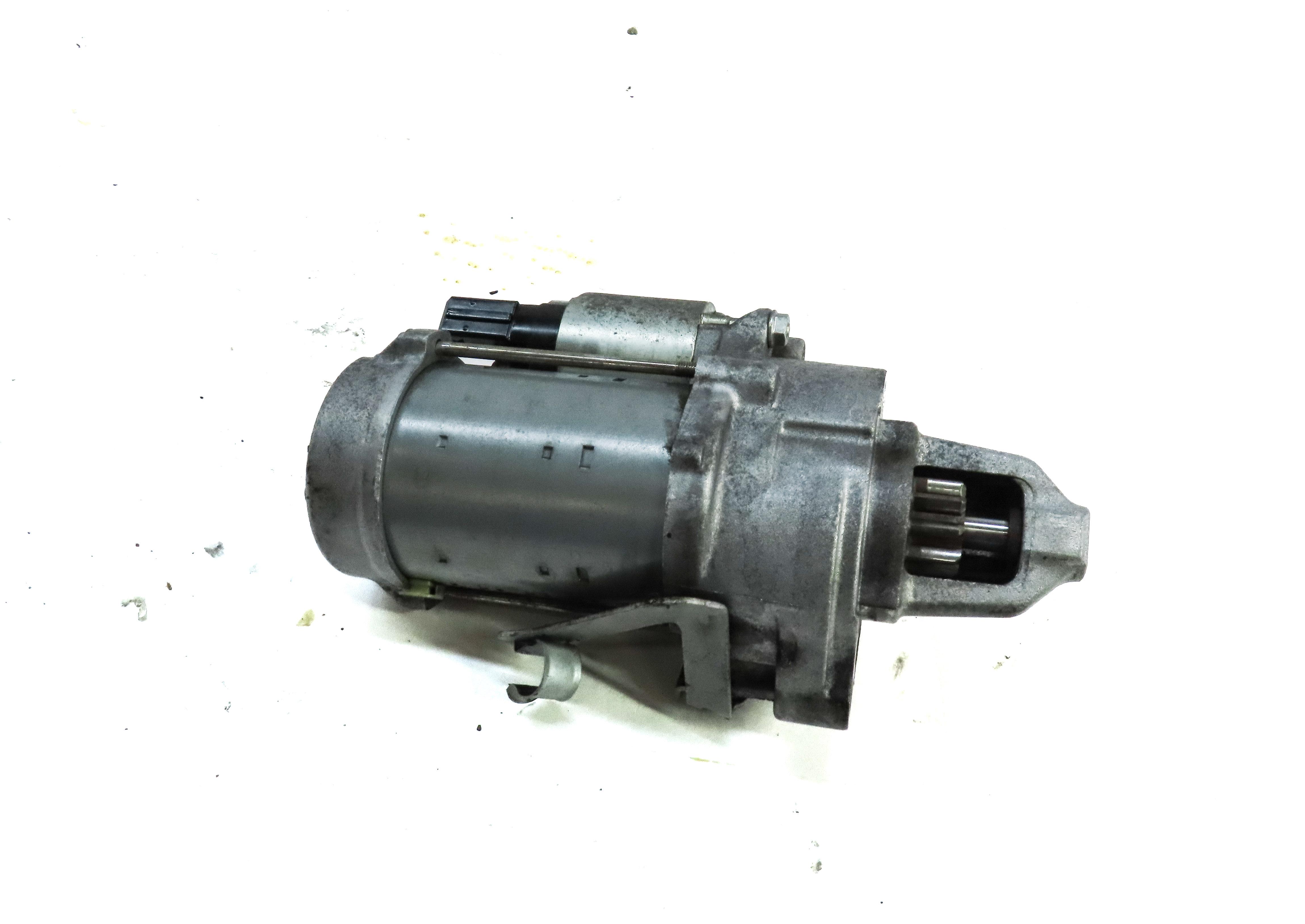 09-14 BMW 550i 650i 750i B7 X5 X6 (F10 F01 E70 E71) 4.4 TWIN TURBO STARTER MOTOR — exact item pictured