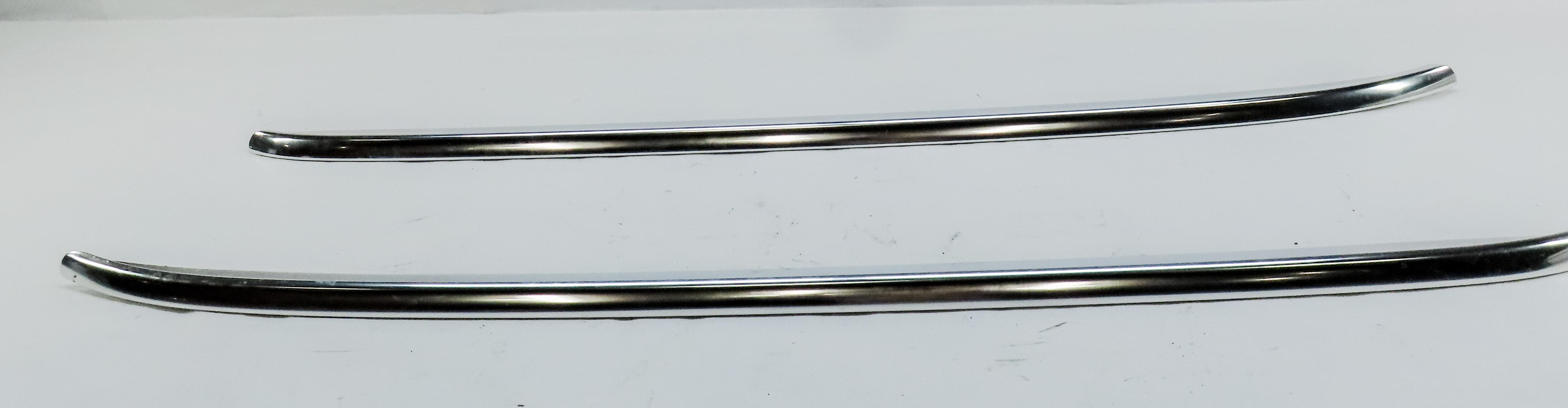 2011 AUDI Q5 (B8 8R) LEFT & RIGHT ROOF RACK RAIL SET-2 (SILVER) — exact item pictured