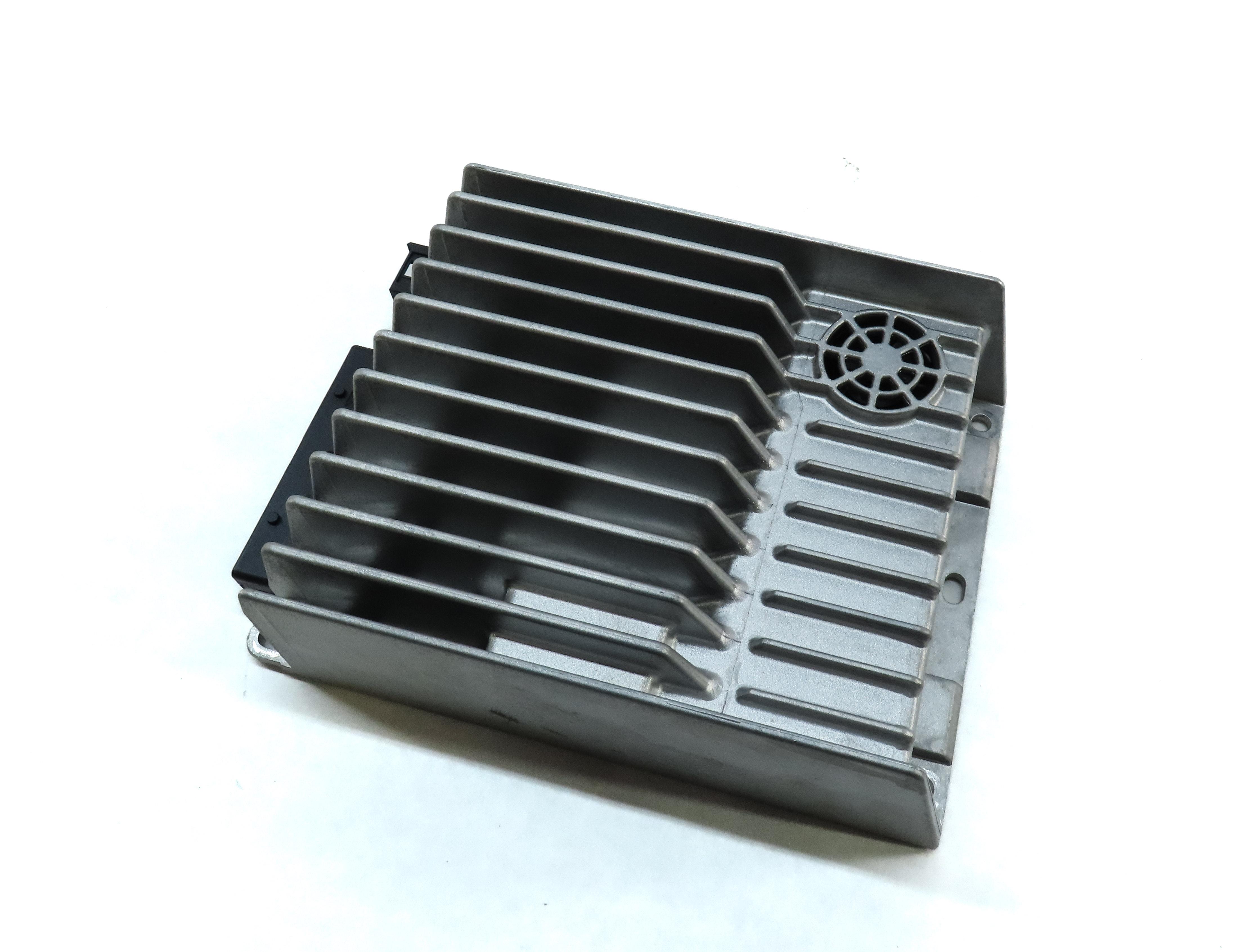 2012 MERCEDES C250 C300 C350 C63 AMG (W204) HARMAN BECKER AUDIO AMP AMPLIFIER — exact item pictured