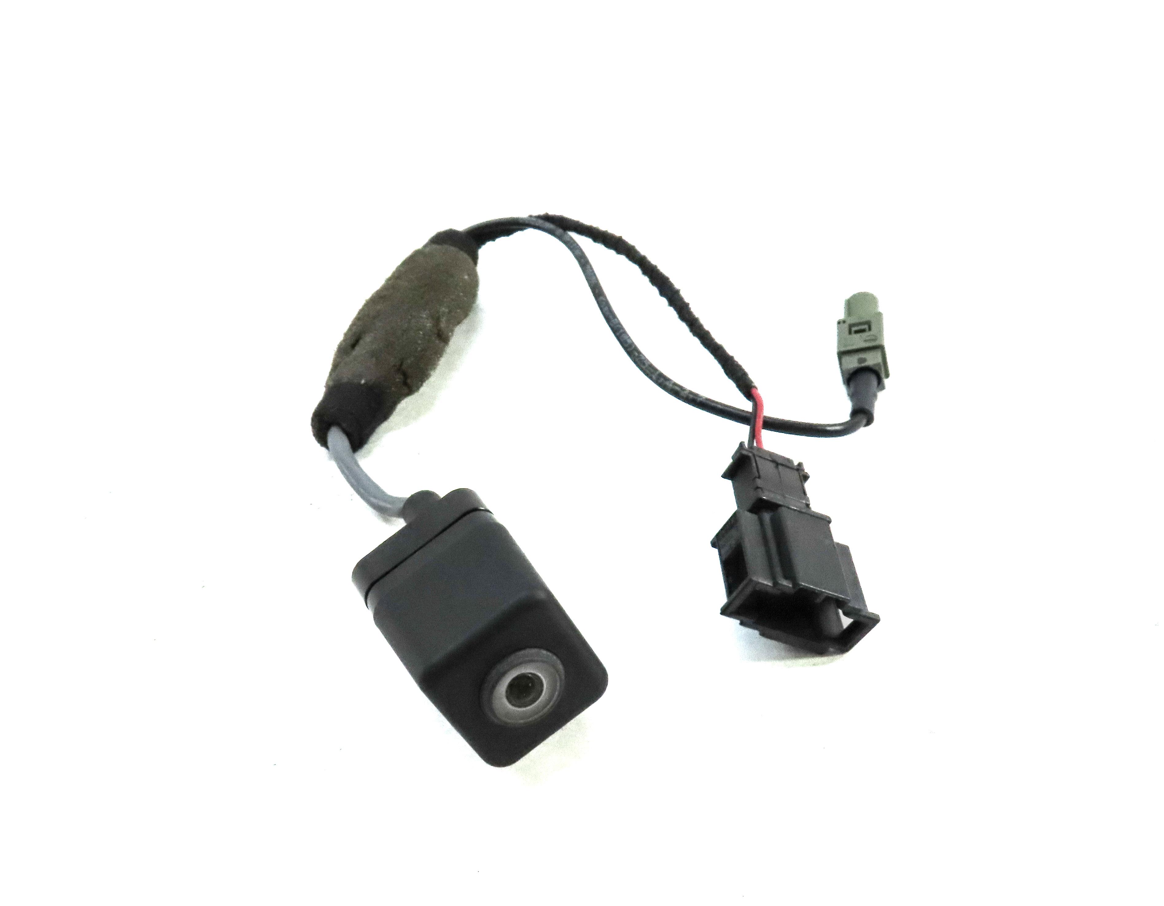 08-17 AUDI A4 S4 A5 S5 A7 S7 Q3 Q5 (B8 C7 4G8 8K 8T 8R) REARVIEW BACKUP CAMERA — exact item pictured