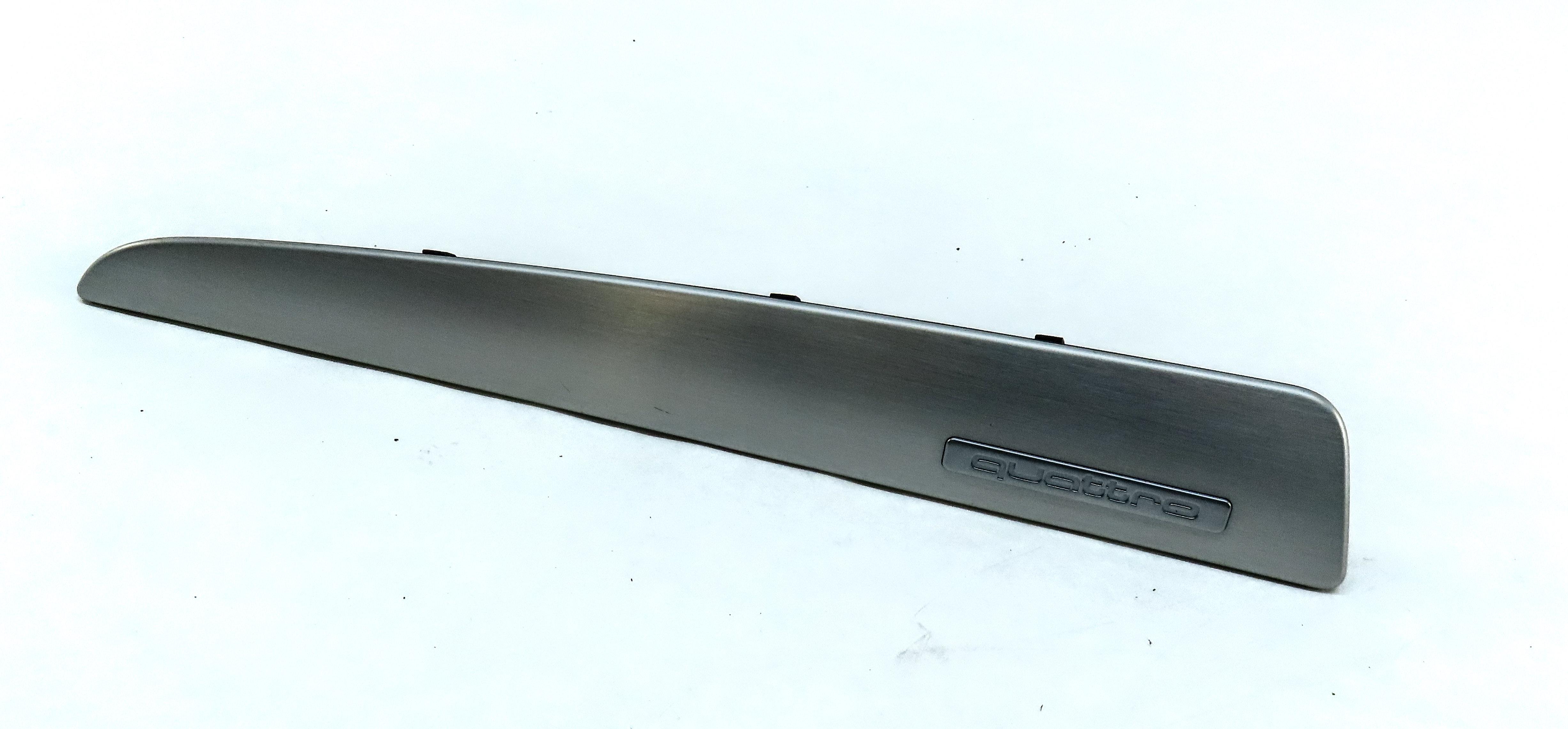 2010 AUDI Q5 (B8 8R) FRONT RIGHT PASSENGER DASH TRIM PANEL (BRUSHED ALUMINUM) — exact item pictured