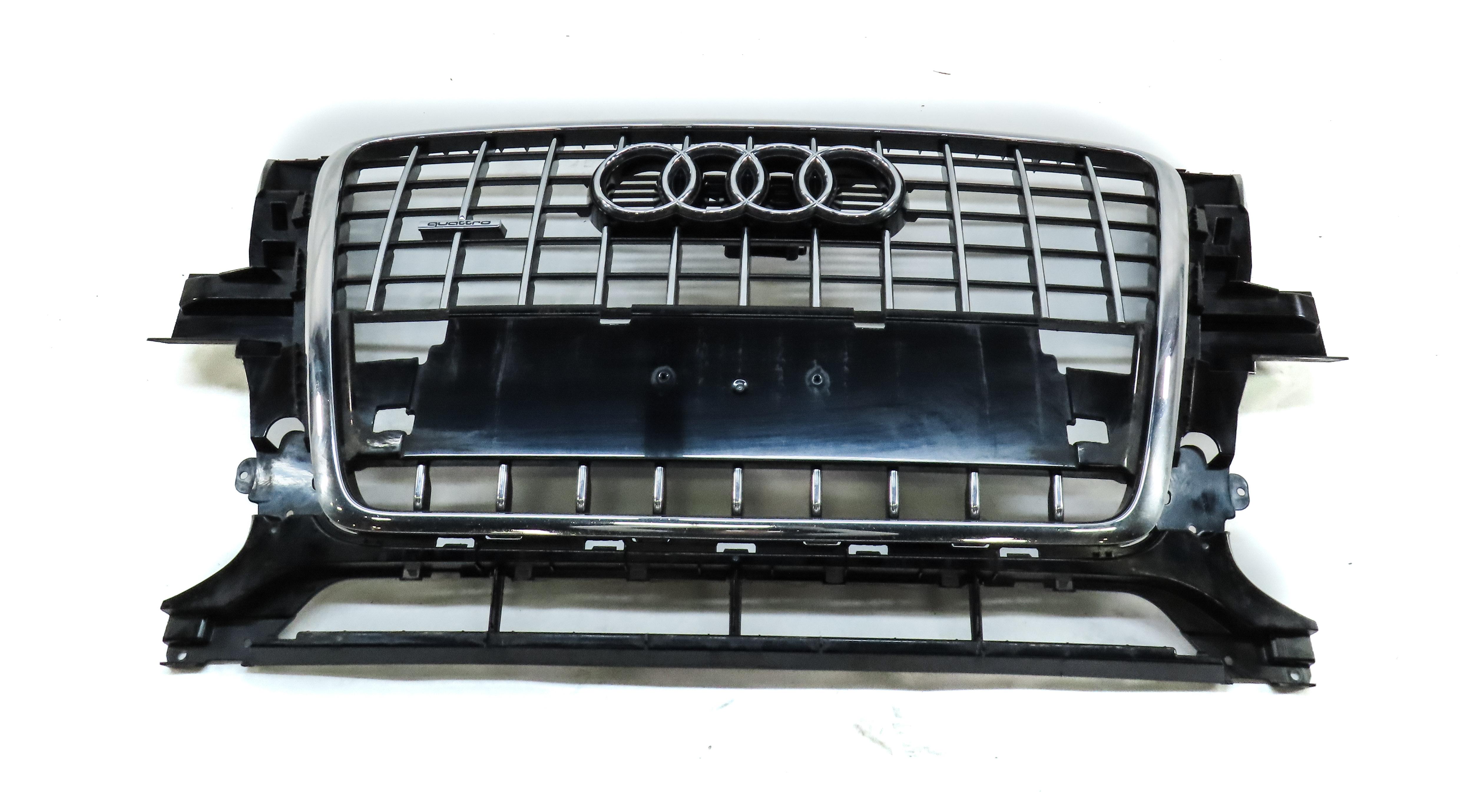2009-2012 AUDI Q5 (B8 8R) V6 FRONT UPPER HOOD CENTER GRILLE VENT TRIM (BLACK) — exact item pictured