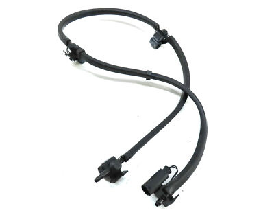 2018 BMW X5 (F15) FRONT WINDSHIELD WIPER SPRAY NOZZLES SET 2 AND RUBBER HOSE — exact item pictured
