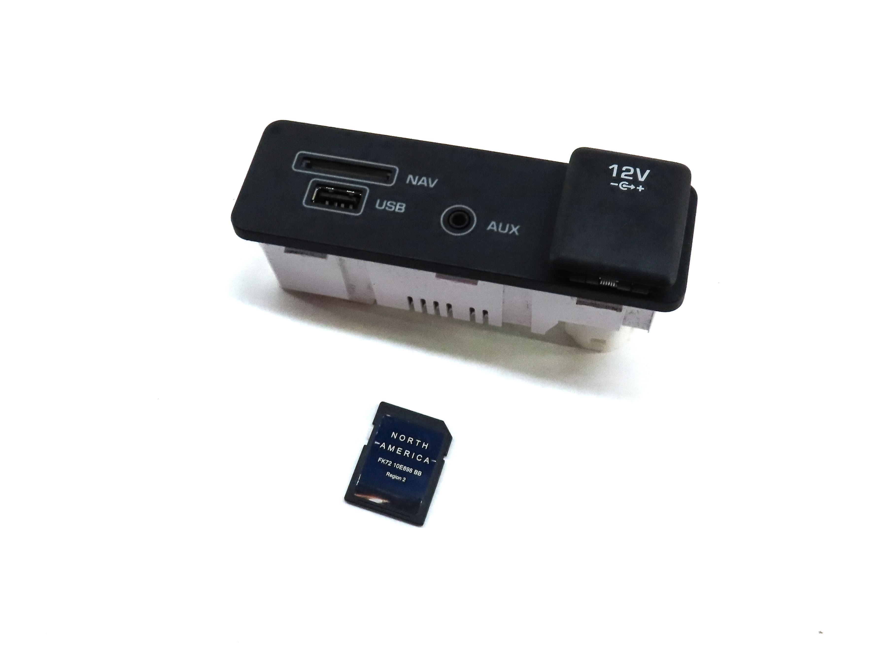 2016 LAND ROVER DISCOVERY SPORT (L550) AUXILIARY AUX USB NAV INPUT JACK PANEL — exact item pictured