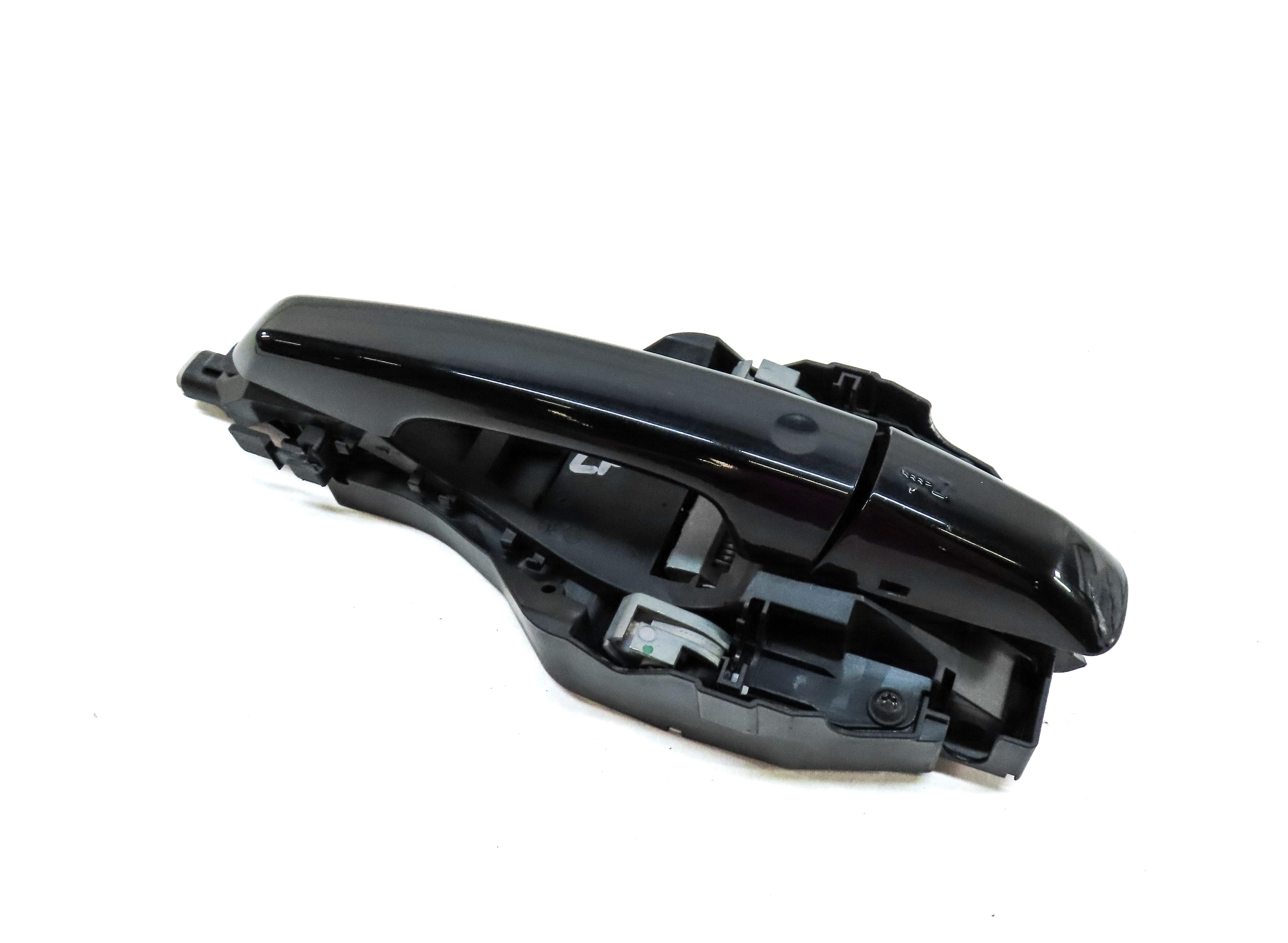 15-19 LAND ROVER DISCOVERY SPORT (L550) LEFT FRONT PASSIVE DOOR HANDLE (BLACK) — exact item pictured