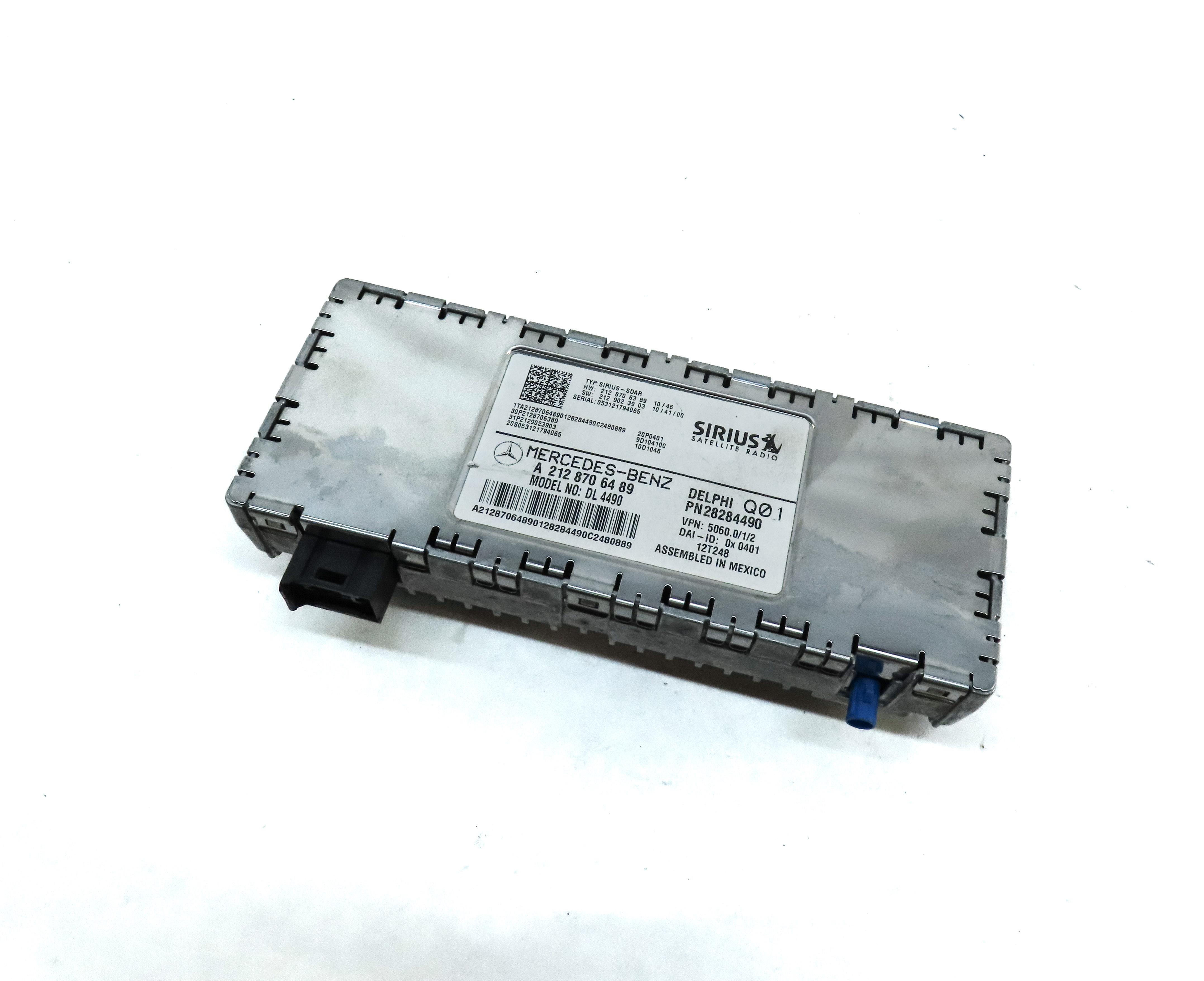 2010-2016 MERCEDES B C E ML SL CLS (W204 W166 W212 X204) SIRIUS SATELLITE MODULE — exact item pictured