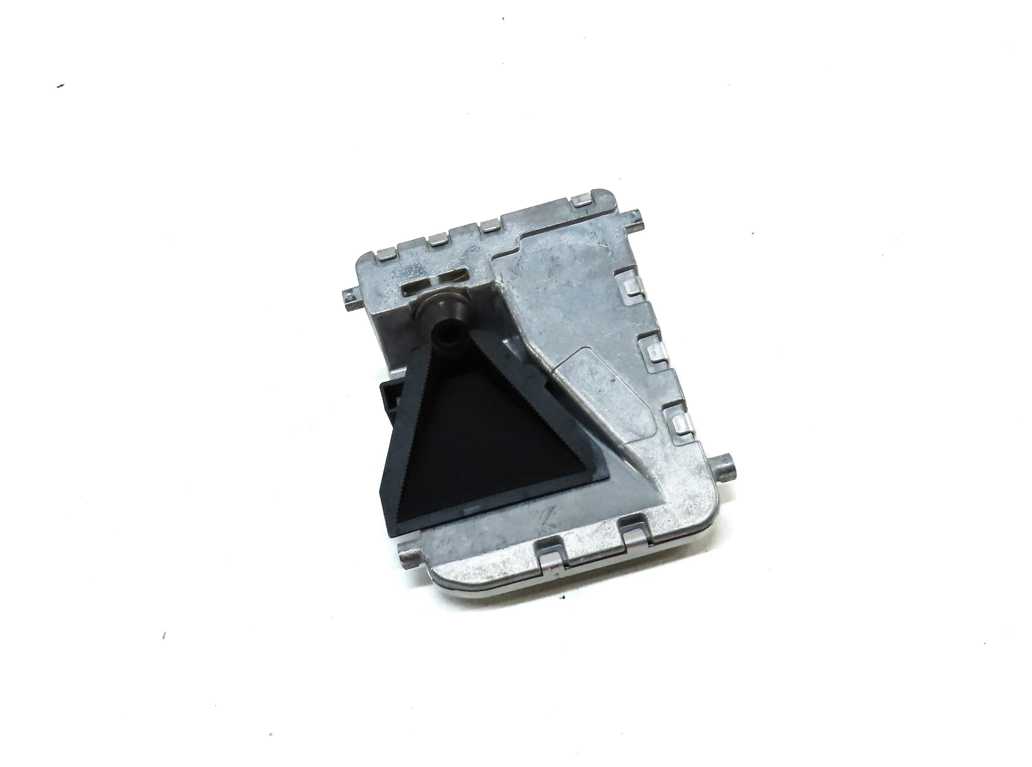 2014 MERCEDES E-CLASS (W212) FRONT WINDSHIELD LANE KEEP ASSIST CAMERA — exact item pictured