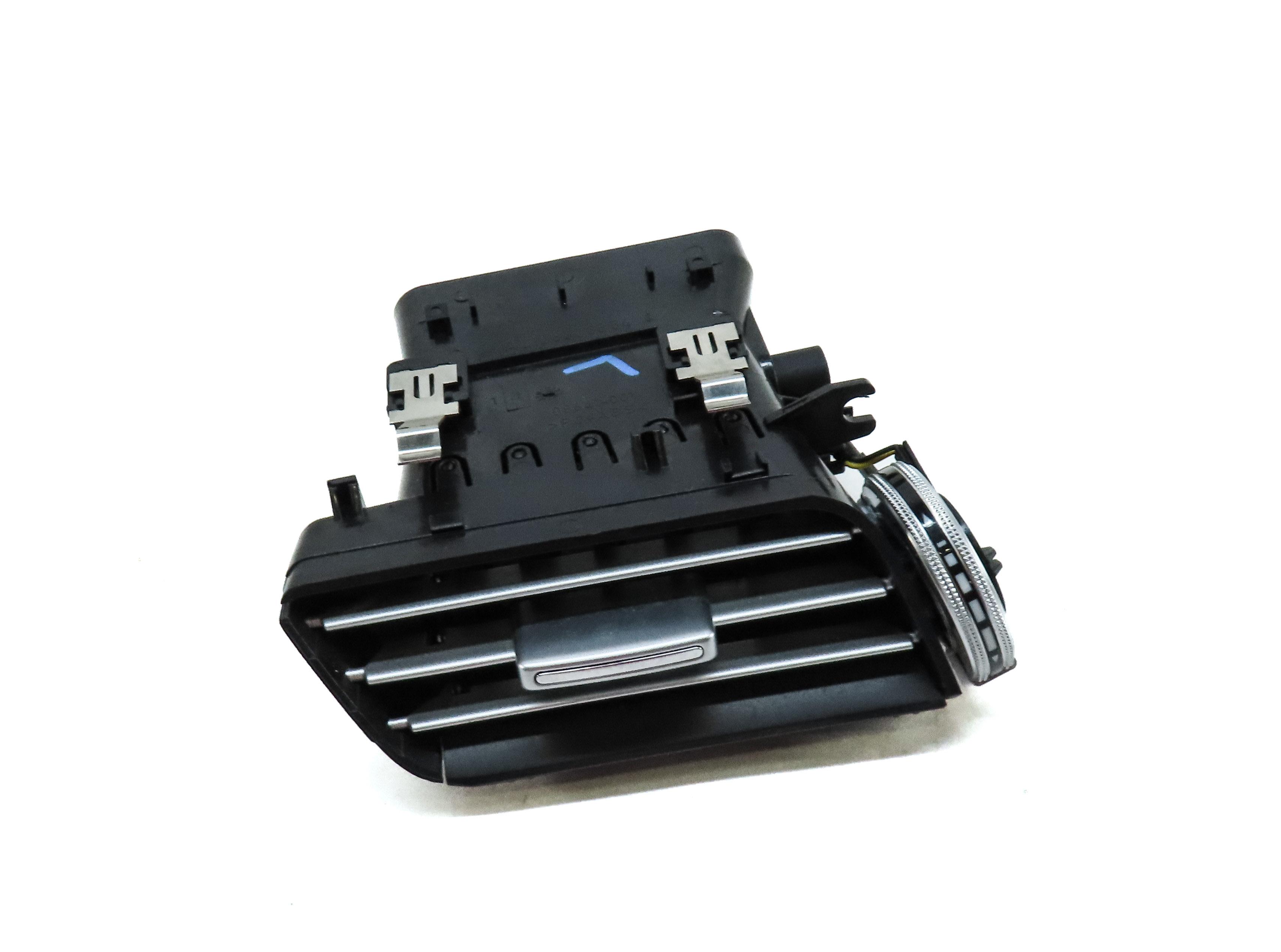 2014 MERCEDES E CLASS SEDAN (W212) FRONT LEFT DRIVER HVAC A/C HEATER AIR VENT — exact item pictured