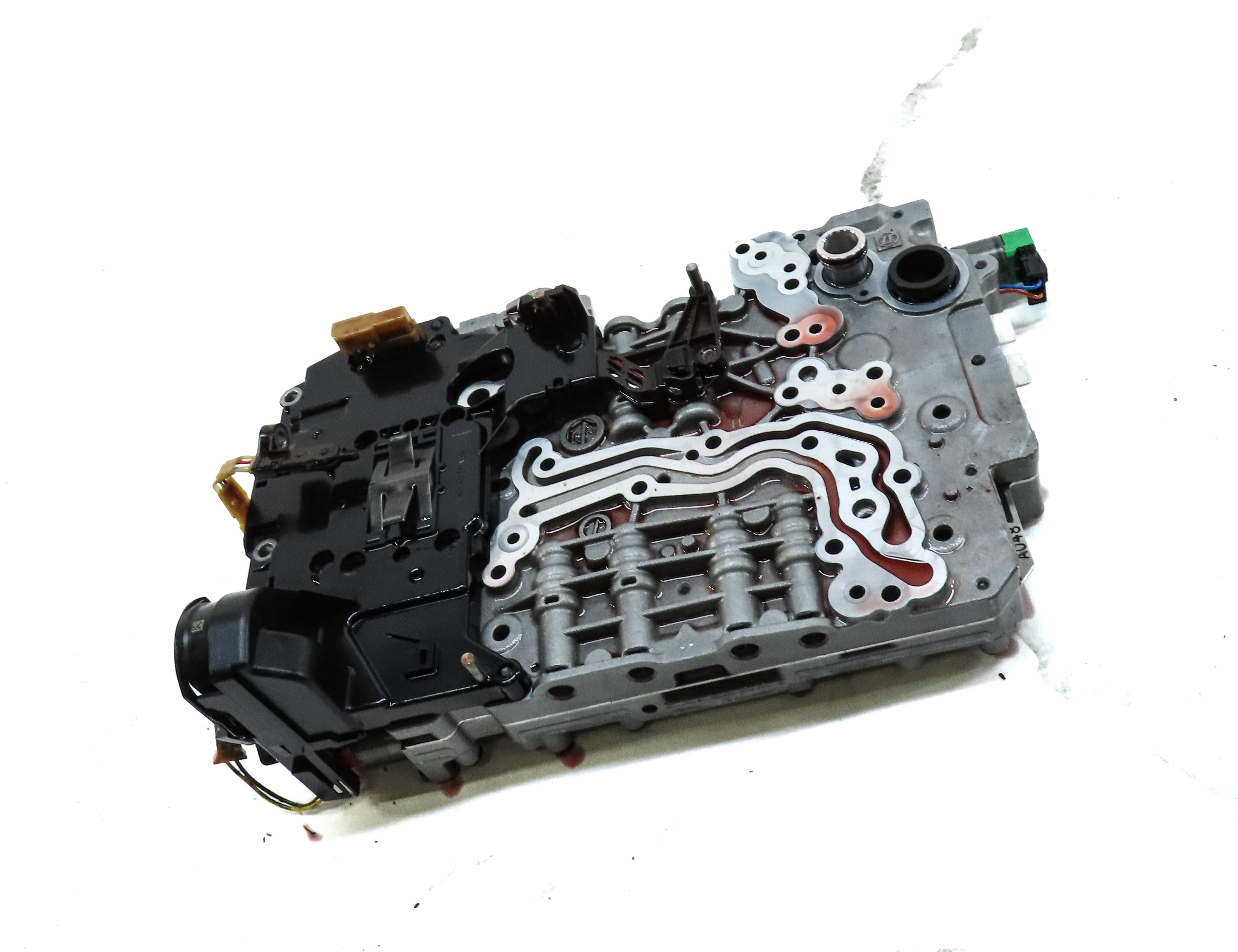 2013-2015 BMW X1 (E84) 28iX - AWD 2.0L TURBO 8HP-45 TRANSMISSION VALVE BODY — exact item pictured