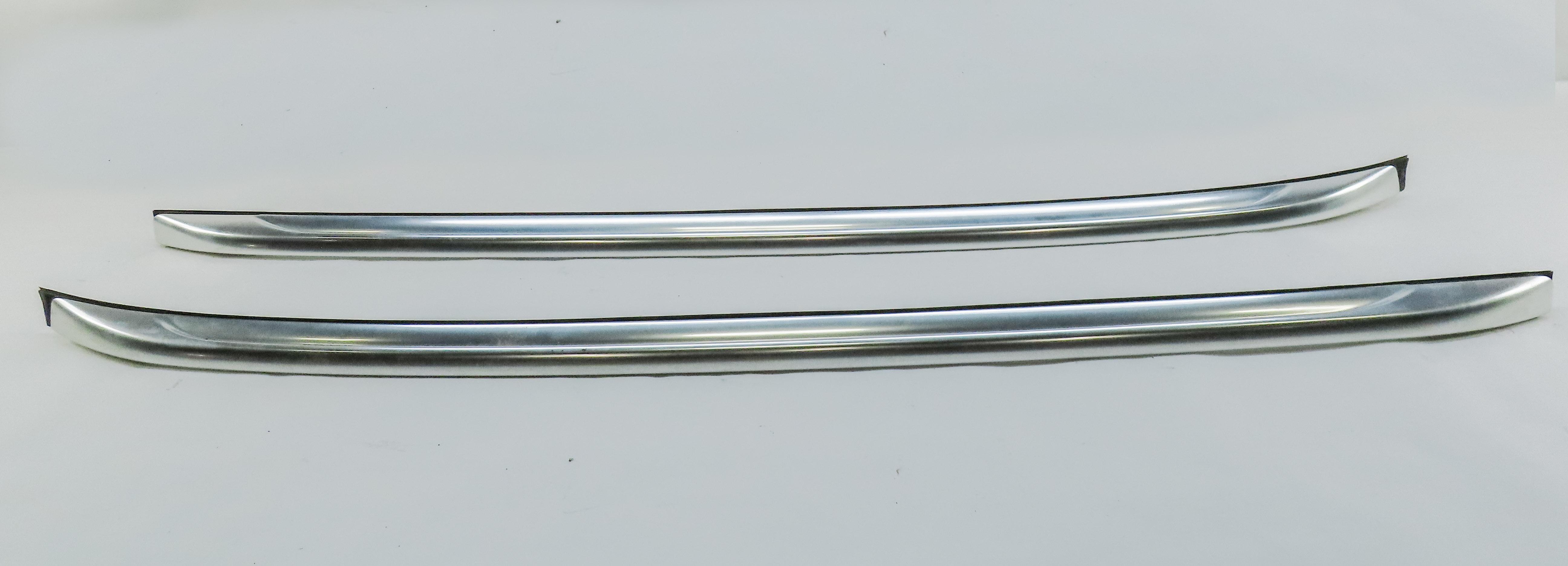 2013 BMW X1 (E84) LEFT & RIGHT ROOF RACK RAIL SET 2 (SILVER) (FRONT TO BACK) — exact item pictured
