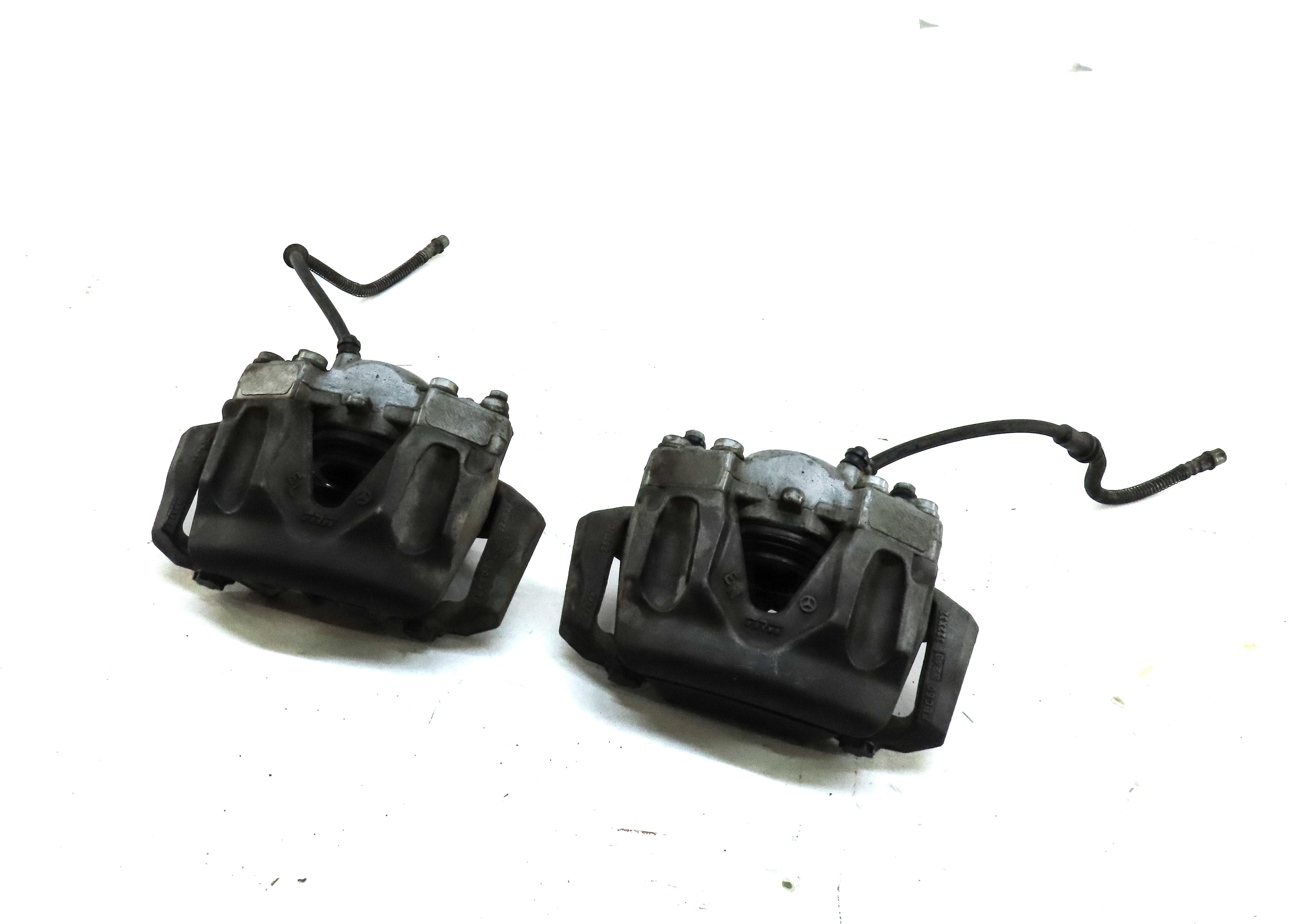 08-16 C E CLS (W204 W207 W212 W207) *AWD* FRONT LEFT & RIGHT BRAKE CALIPER SET 2 — exact item pictured