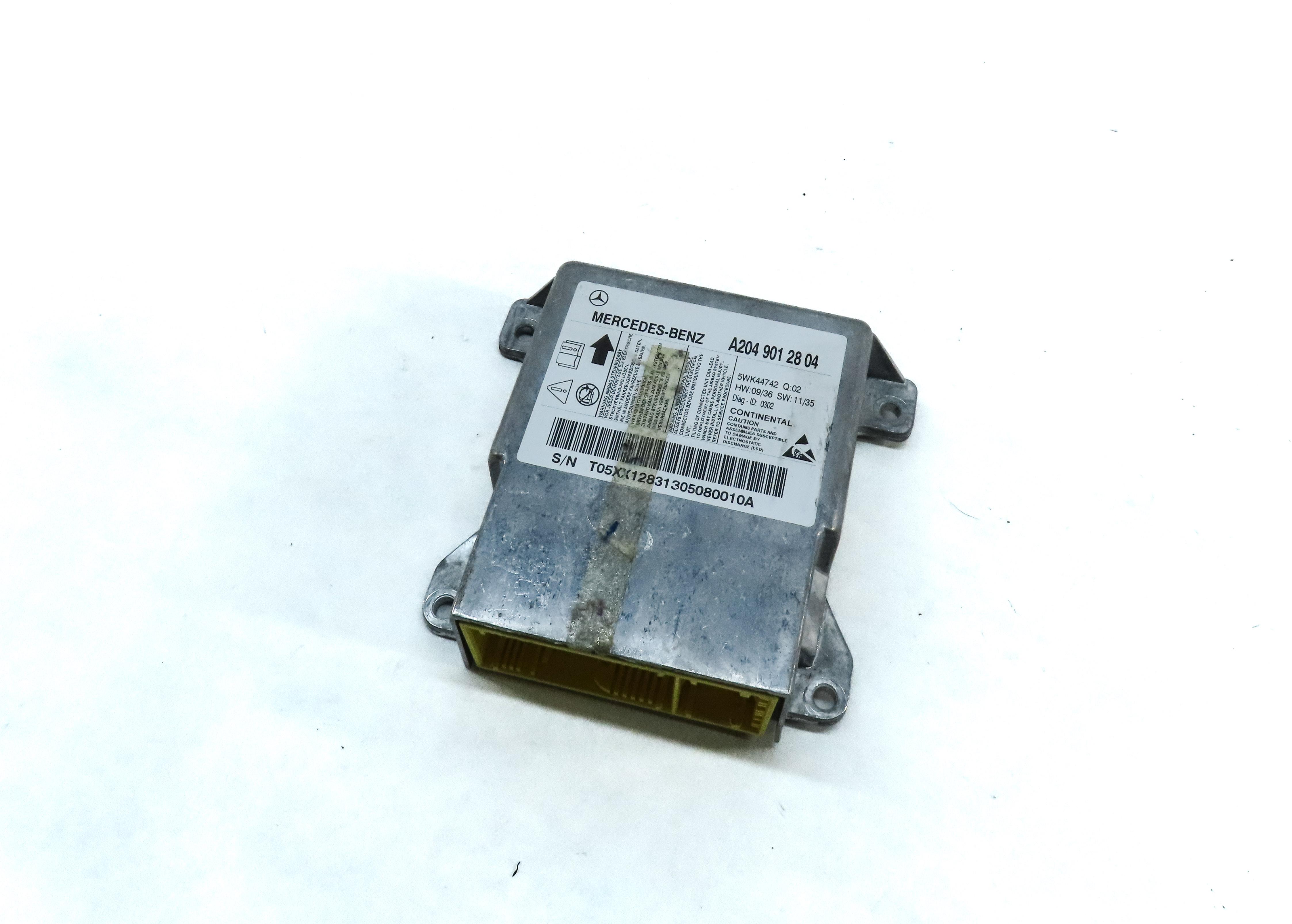 12-14 MERCEDES C250 C300 C350 C63 AMG (W204) SEDAN SRS BAGG CONTROL MODULE — exact item pictured