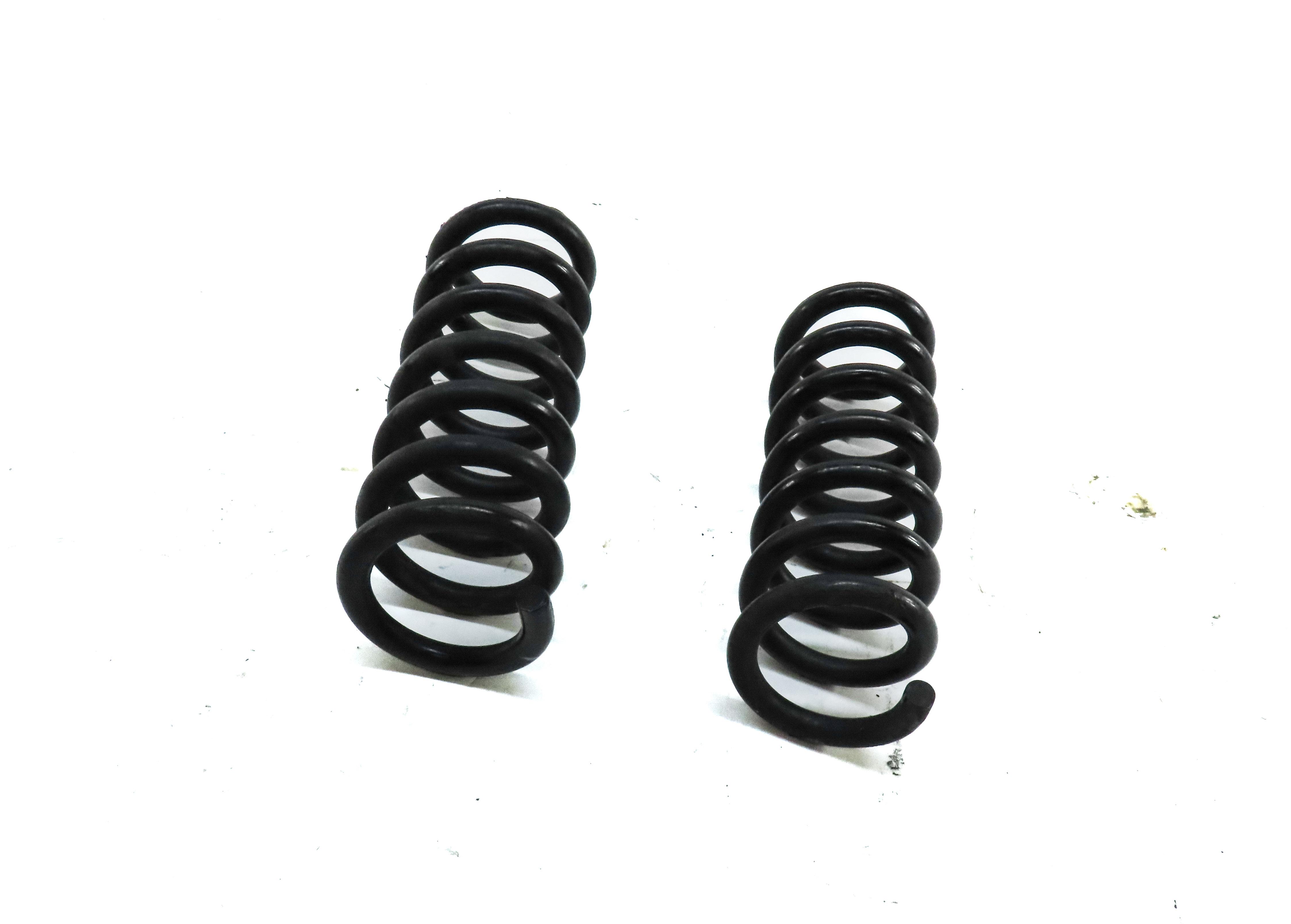 08-20 MERCEDES C E SLC SLK (W204 W207 W172 W212) REAR SUSPENSION COIL SPRING SET — exact item pictured