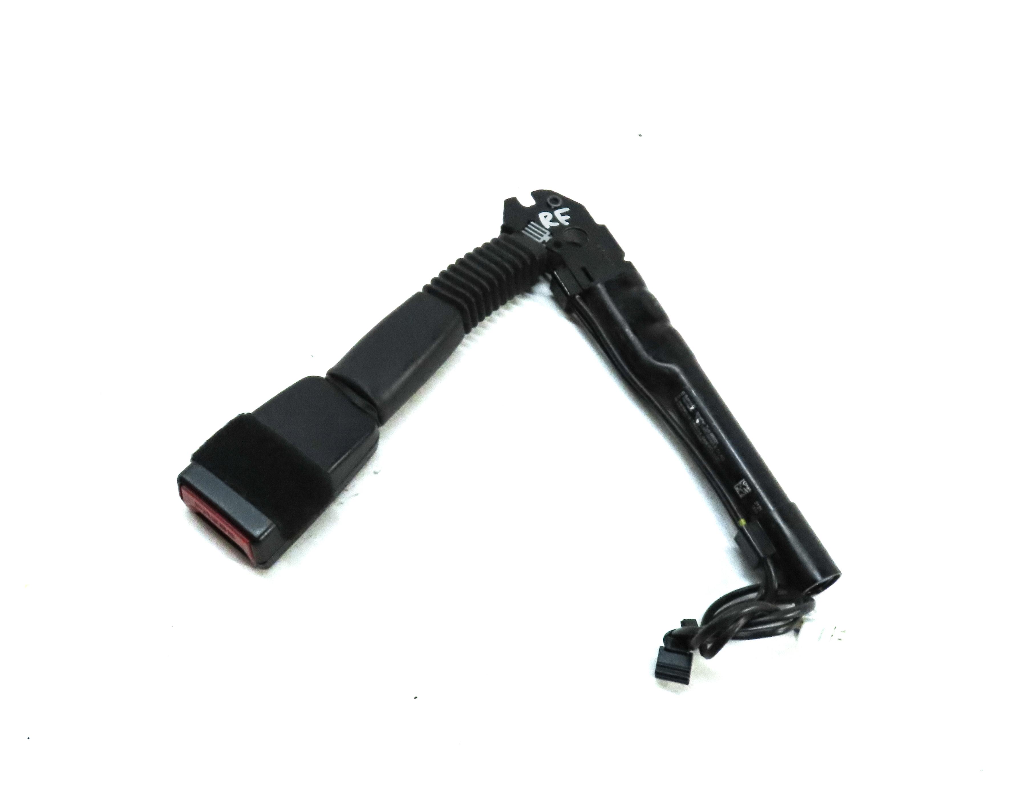 12-19 BMW 2 3 4 M3 (F22 F32 F33 F34 F36) FRONT RIGHT PASSENGER SEATBELT RECEIVER — exact item pictured
