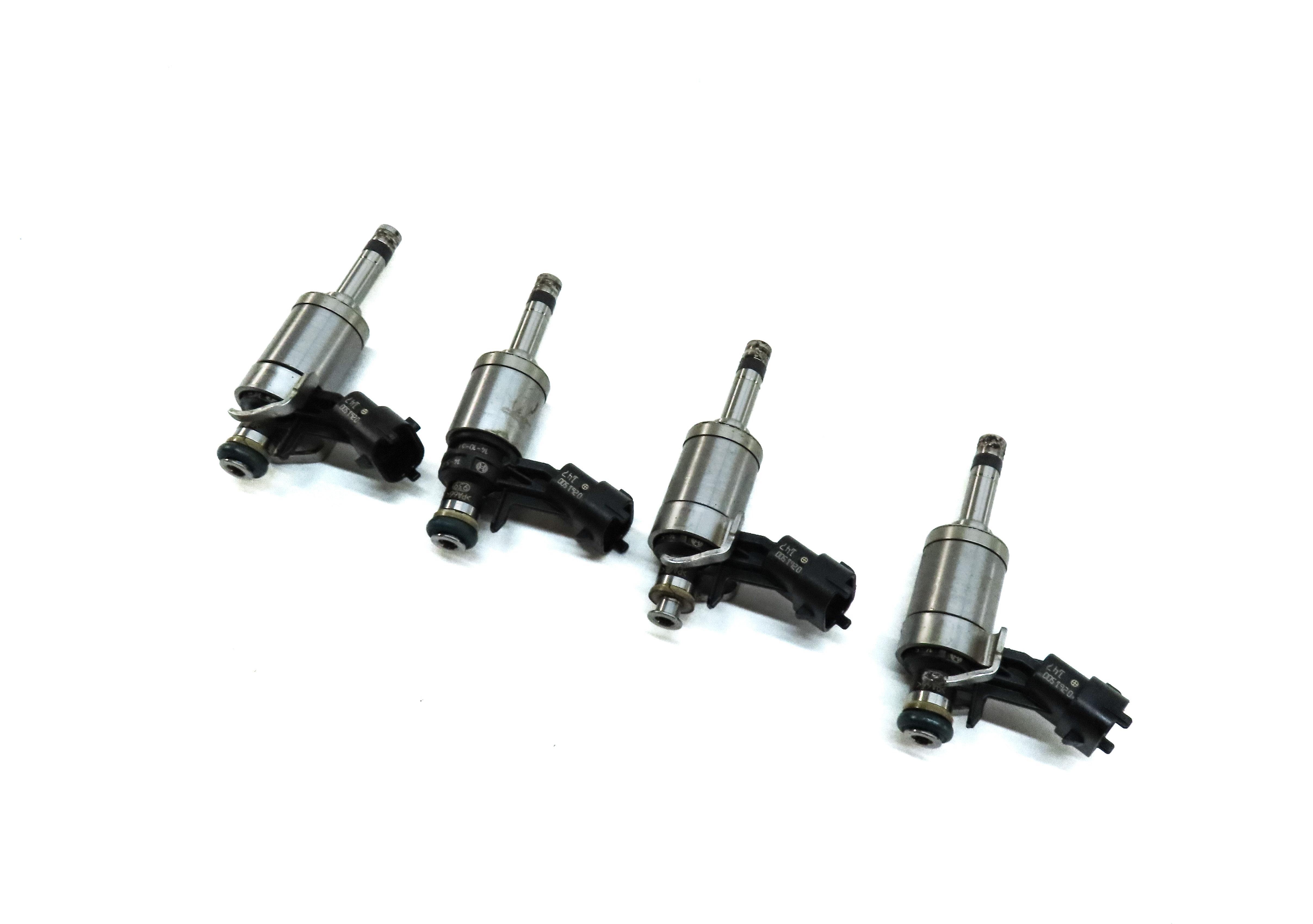 12-17 LR2 DISCOVERY SPORT RANGE ROVER EVOQUE (L538 L550) 2.0L FUEL INJECTOR SET — exact item pictured