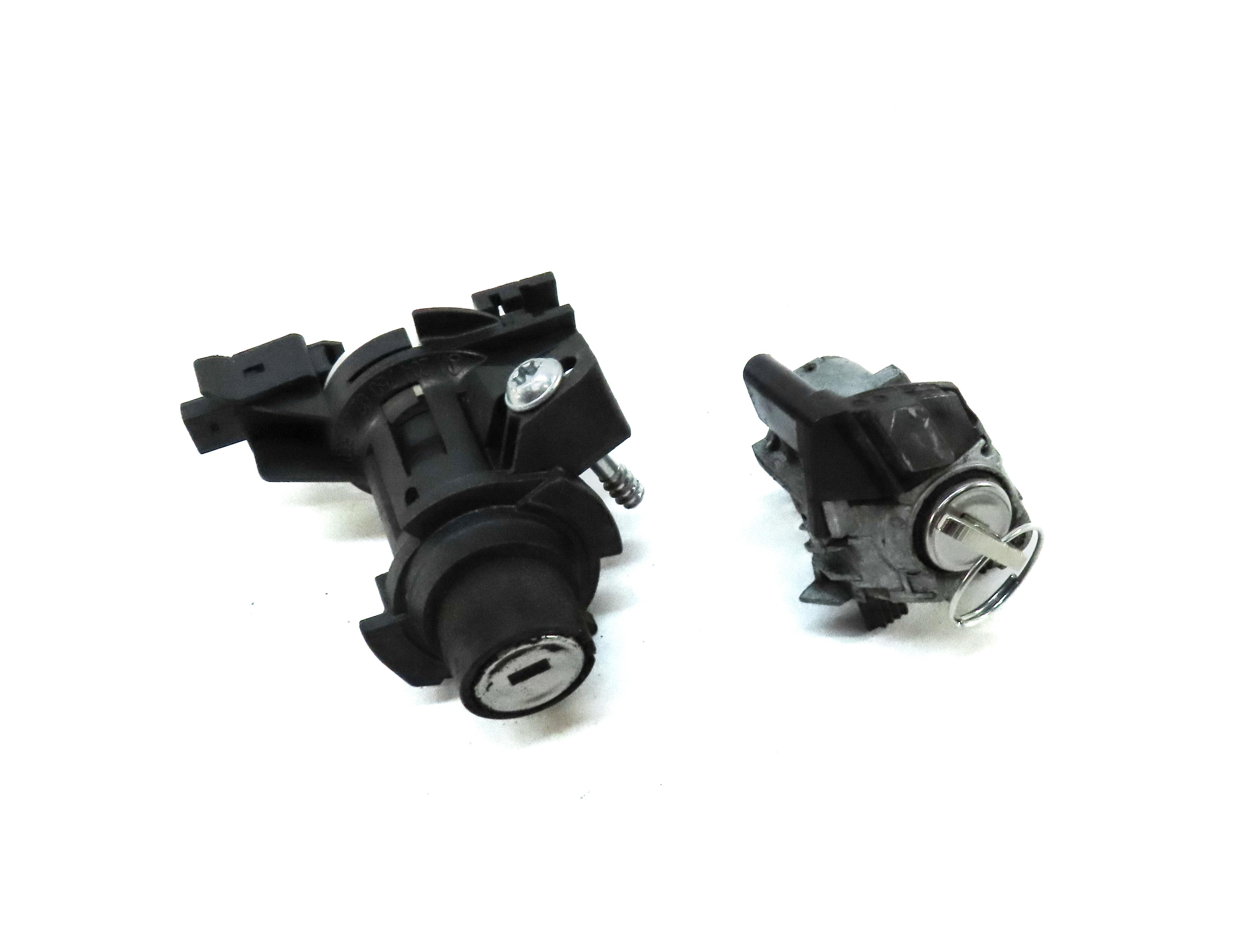 2013 MERCEDES E-CLASS COUPE (W207) FRONT LEFT DRIVER DOOR & TRUNK LOCK KEY SET — exact item pictured