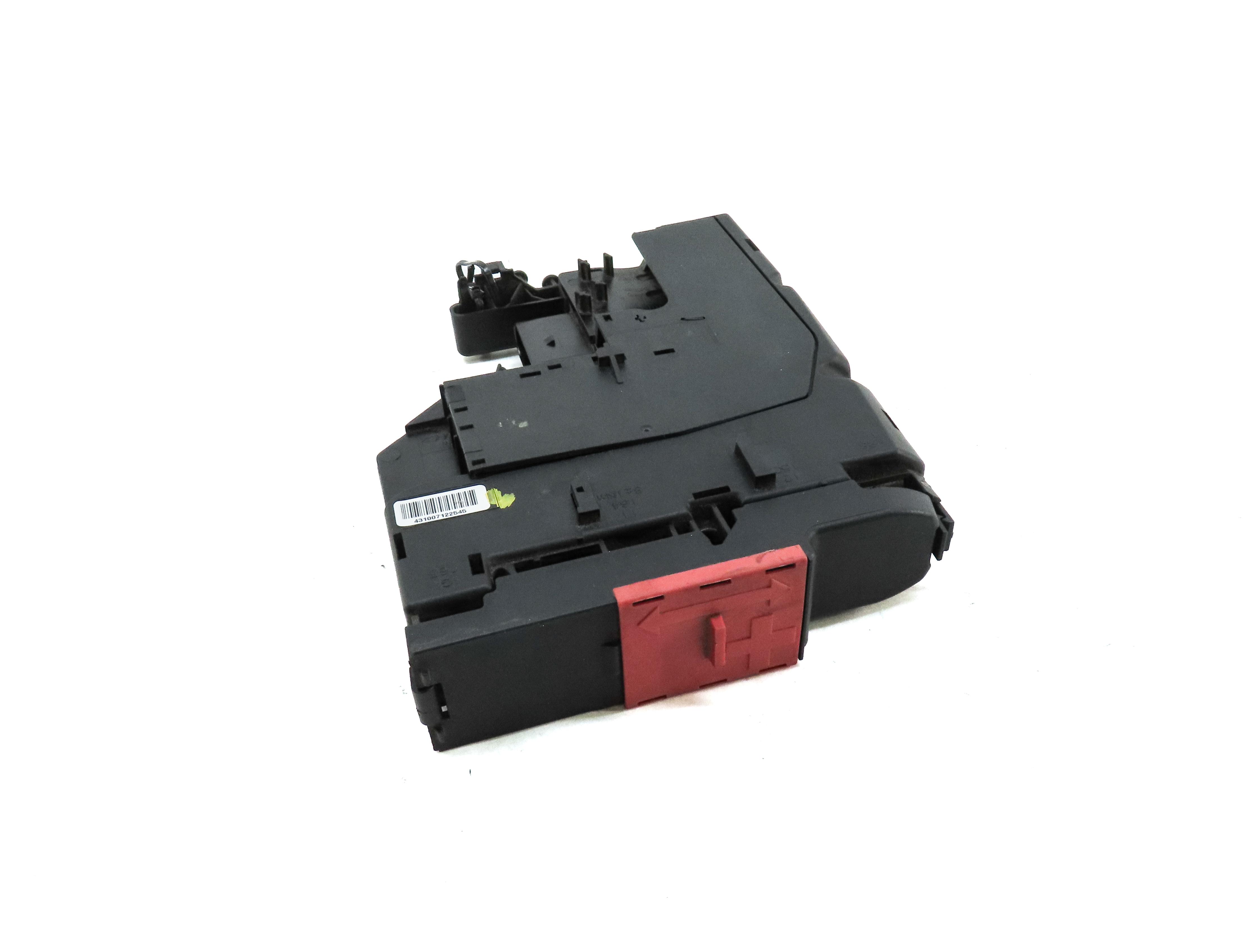 2013 MERCEDES E-CLASS COUPE (W207) POSITIVE BATTERY TERMINAL JUNCTION BOX — exact item pictured