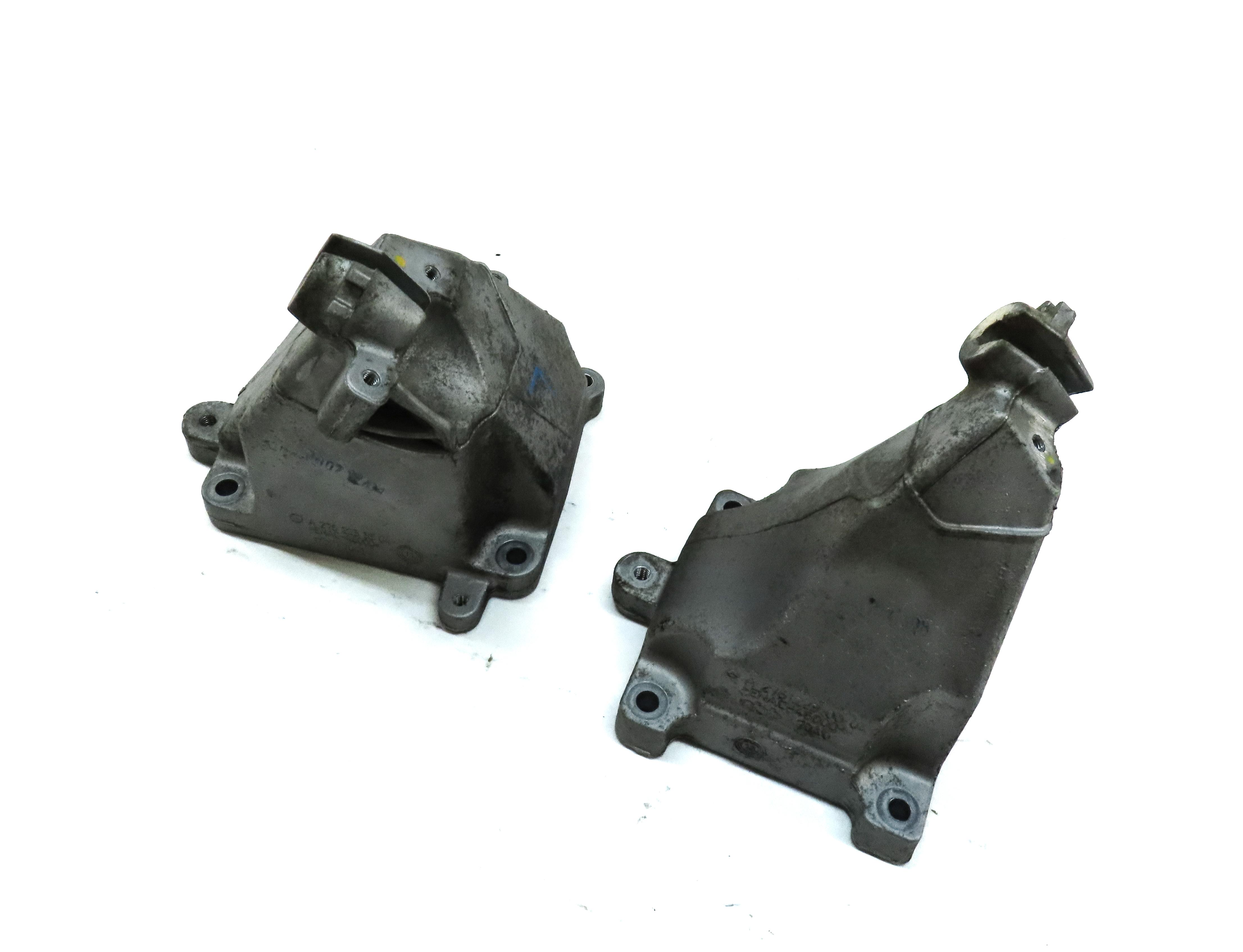 2013 MERCEDES E-CLASS COUPE (W207) 3.5L M276 ENGINE LEFT RIGHT MOUNT BRACKET SET — exact item pictured