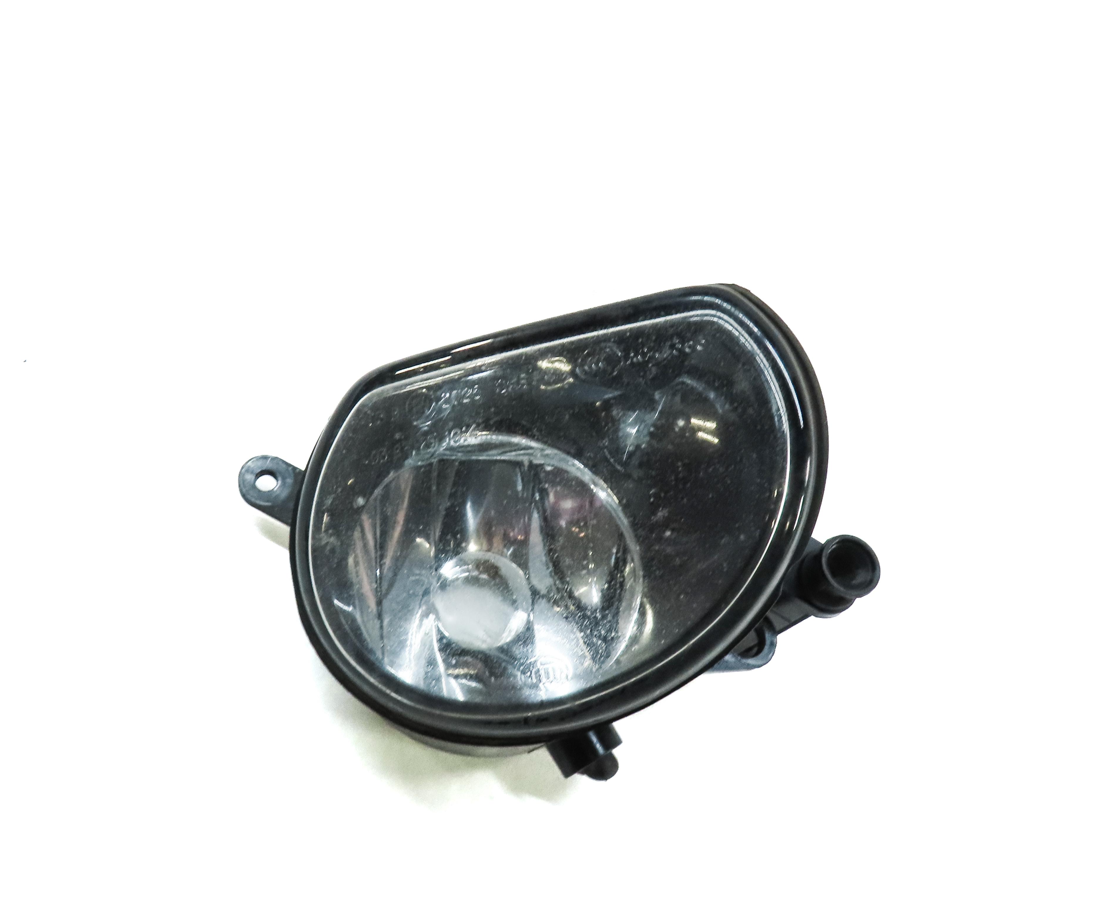 2010-2015 AUDI Q7 (4L) FRONT RIGHT FRONT PASSENGER FOGLIGHT FOG LIGHT LAMP — exact item pictured