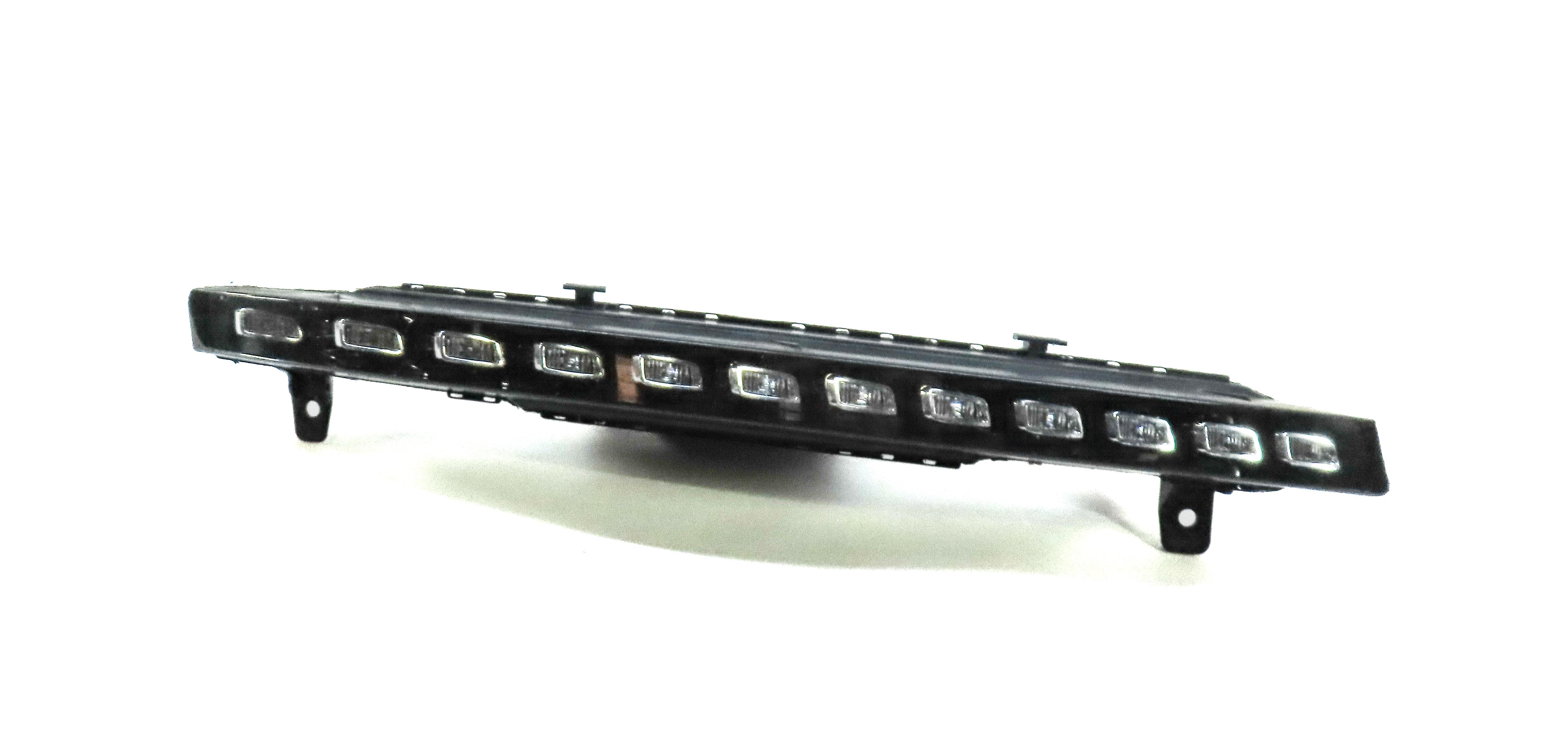 2010-2015 AUDI Q7 (4L) RIGHT FRONT PASSENGER TURN SIGNAL LED MARKER LIGHT LAMP — exact item pictured