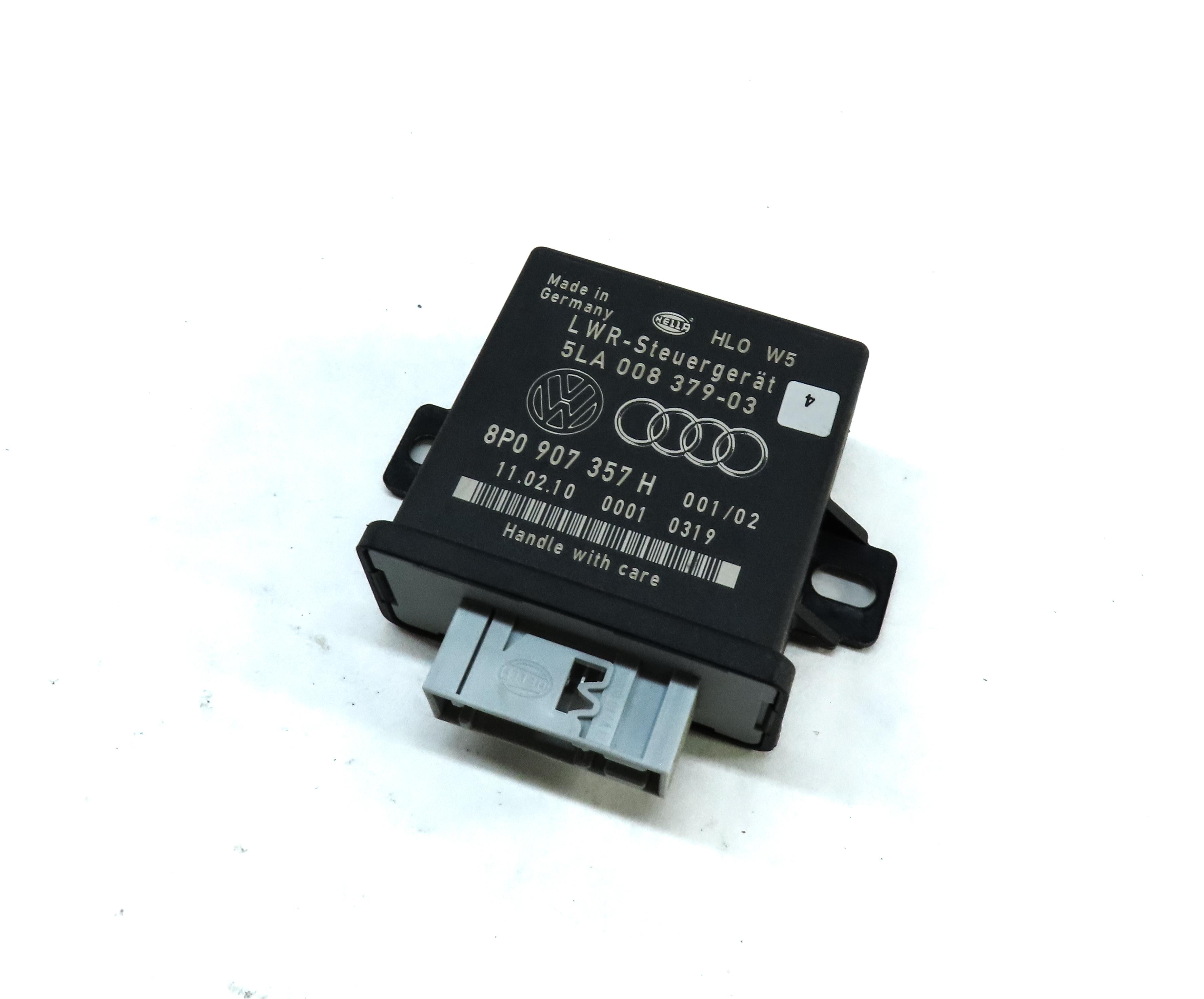 2010 AUDI Q7 (4L) XENON HID HEADLIGHT RANGE CONTROL MODULE — exact item pictured