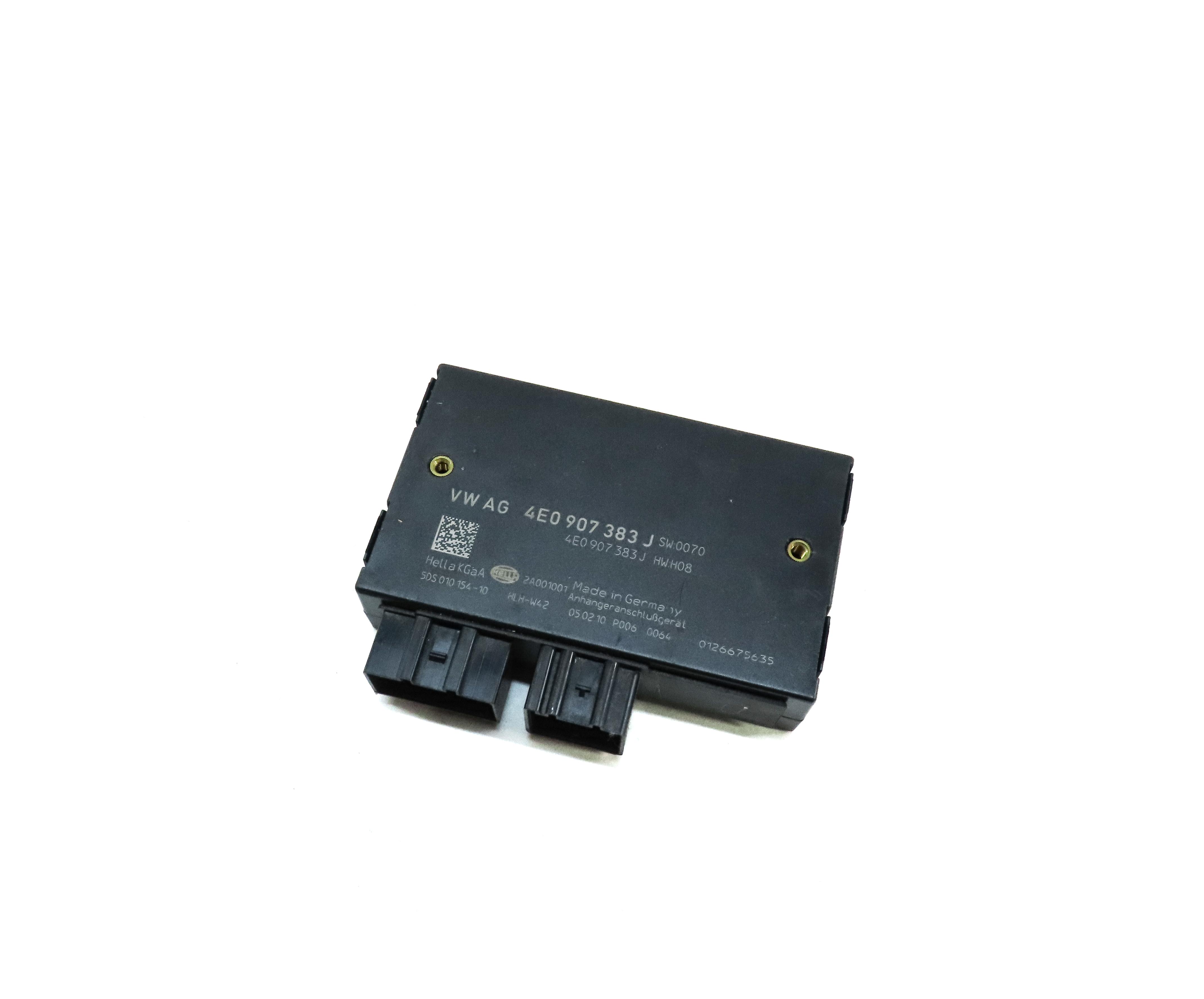2007-2015 AUDI Q7 (4L) TRAILER HITCH TOW TOWING CONTROL MODULE — exact item pictured