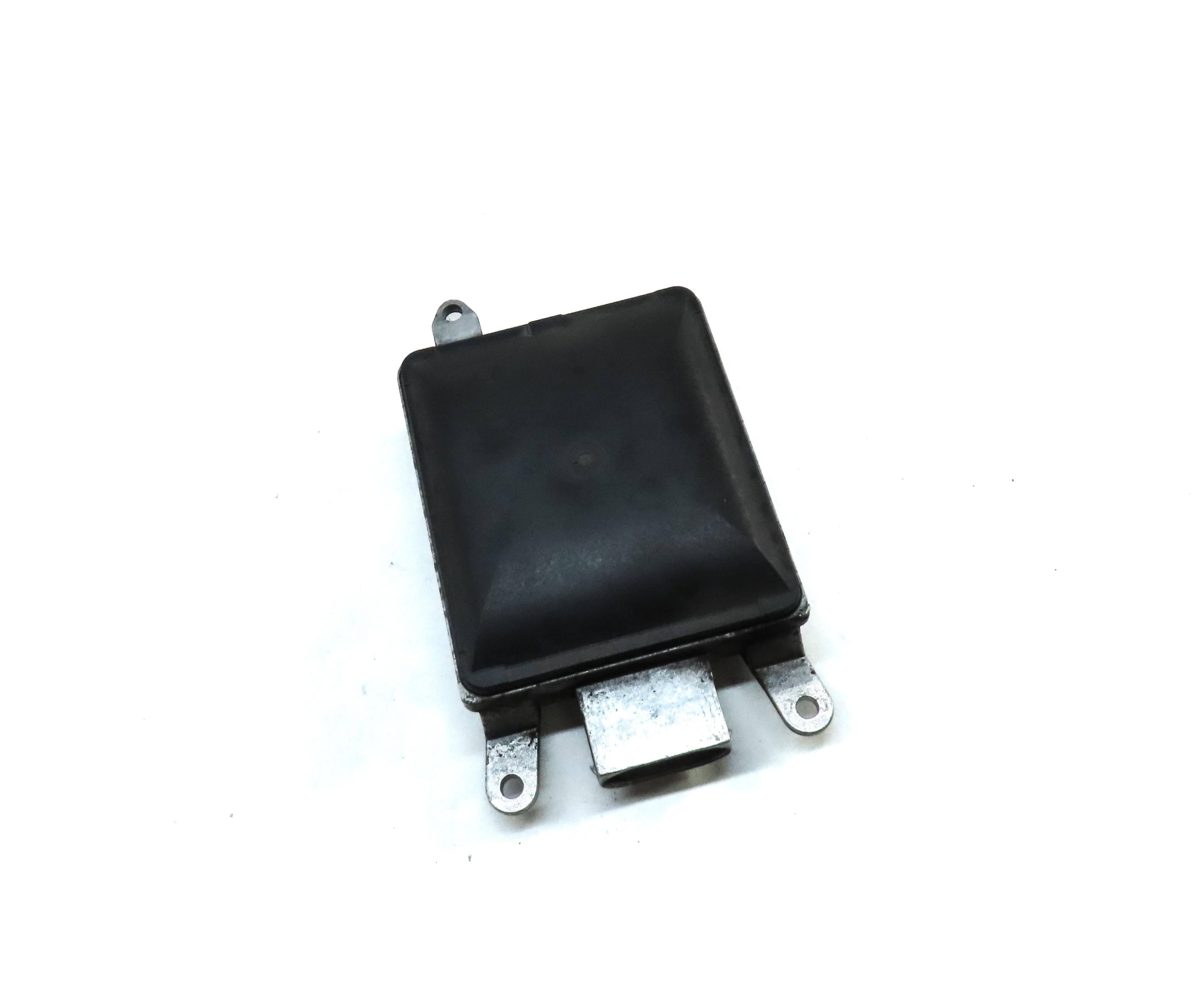 07-12 AUDI A8 S8 Q7 D3 4L LEFT REAR LANE DEPARTURE BLIND SPOT ALERT SLAVE MODULE — exact item pictured