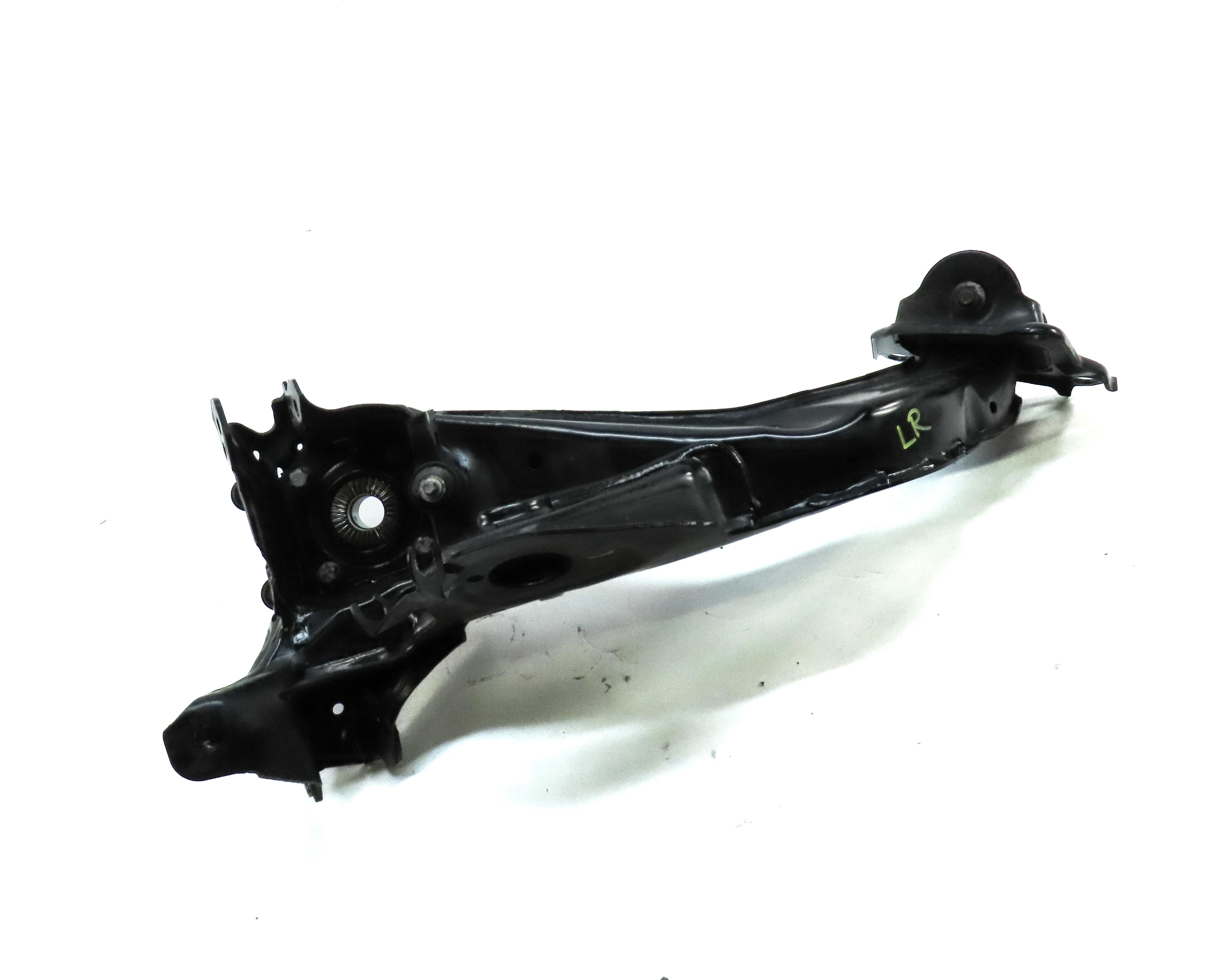 16-21 CLUBMAN COUNTRYMAN / BMW 228i 235i X1 X2 - LEFT REAR TRAILING ARM KNUCKLE — exact item pictured