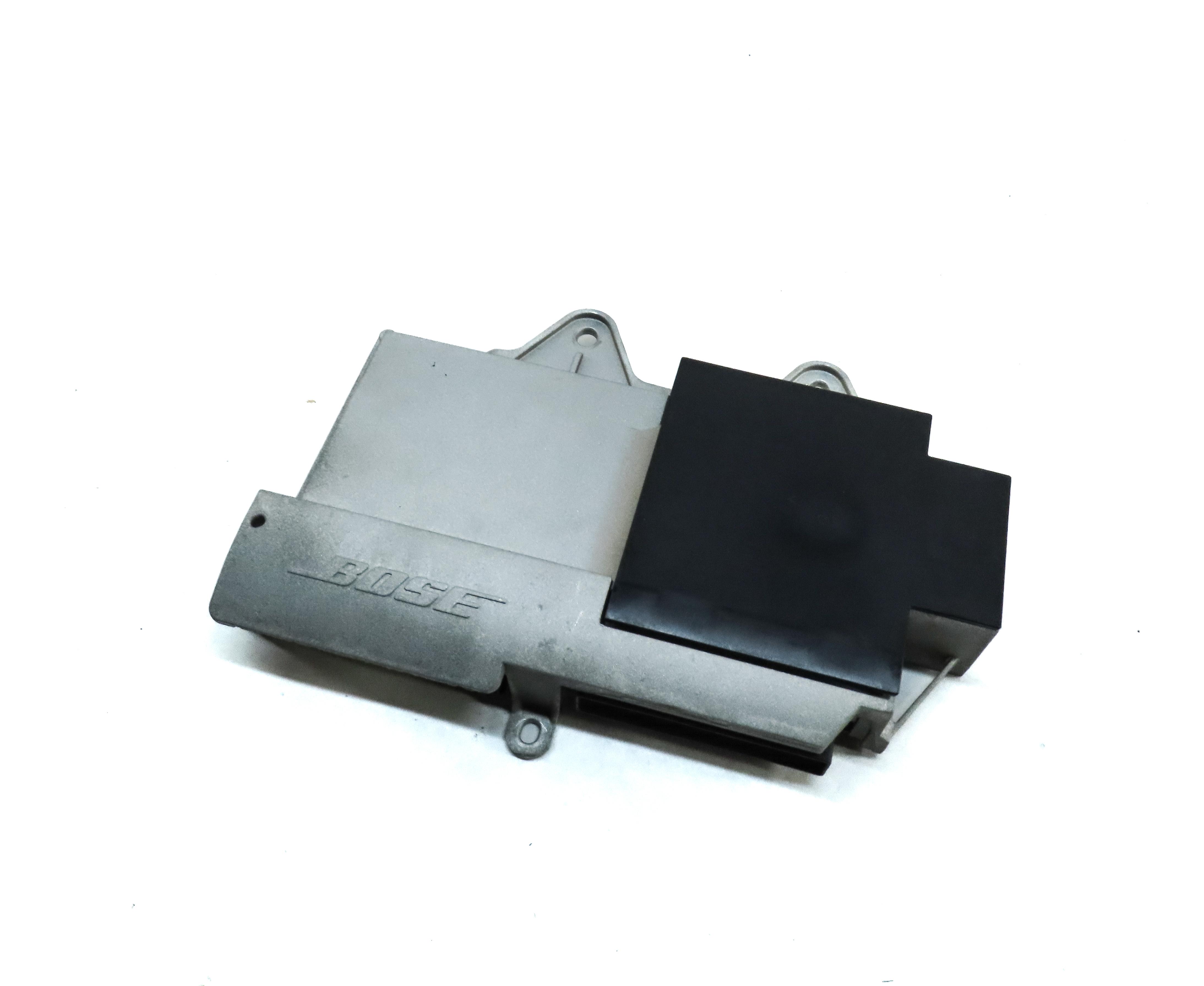 2011-2016 PORSCHE 911 MACAN CAYENNE (991 958 95B) BOSE AUDIO AMP AMPLIFIER — exact item pictured