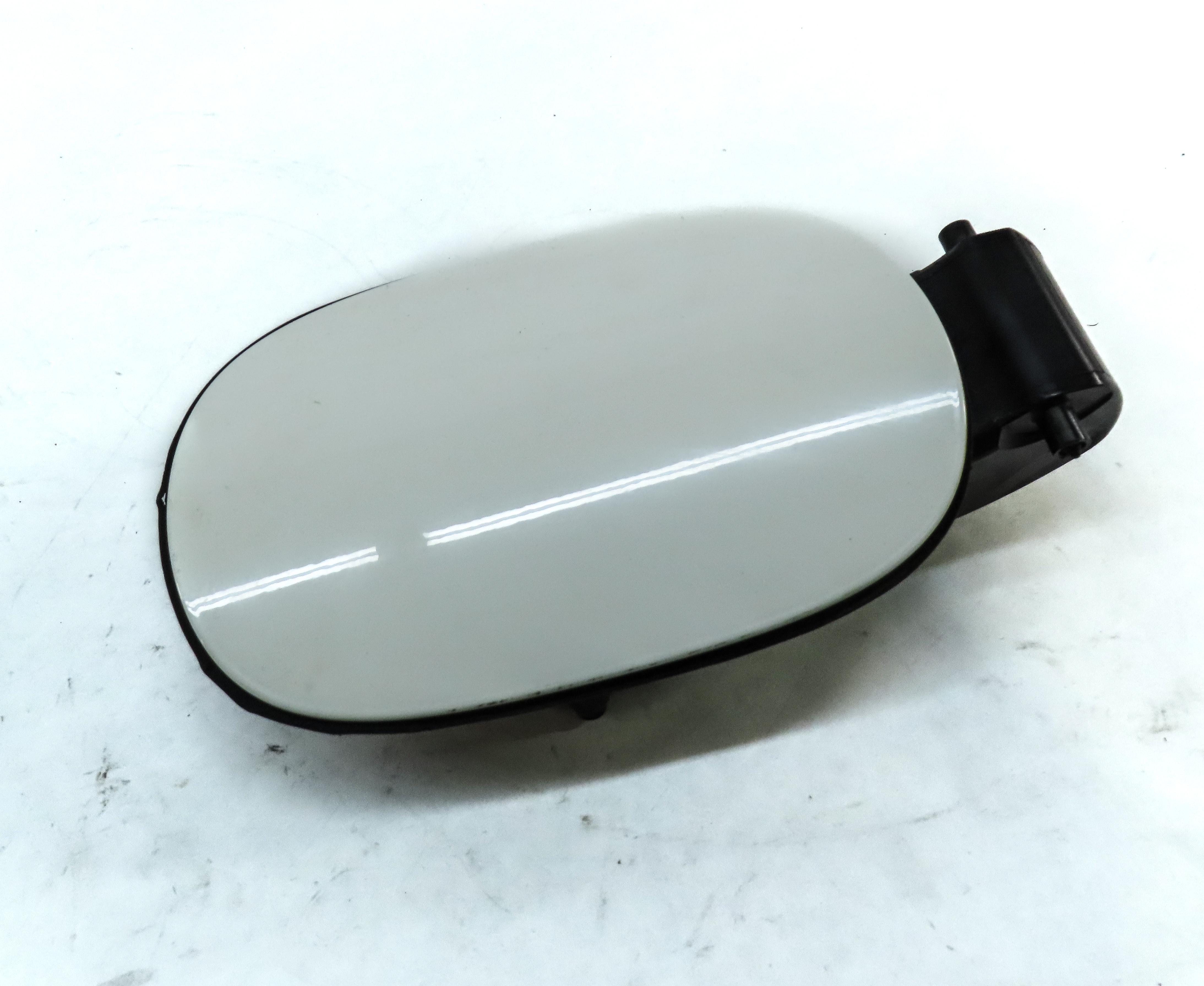 2011-2018 PORSCHE CAYENNE (958) FUEL TANK DOOR w/ HOUSING (SAND WHITE) — exact item pictured