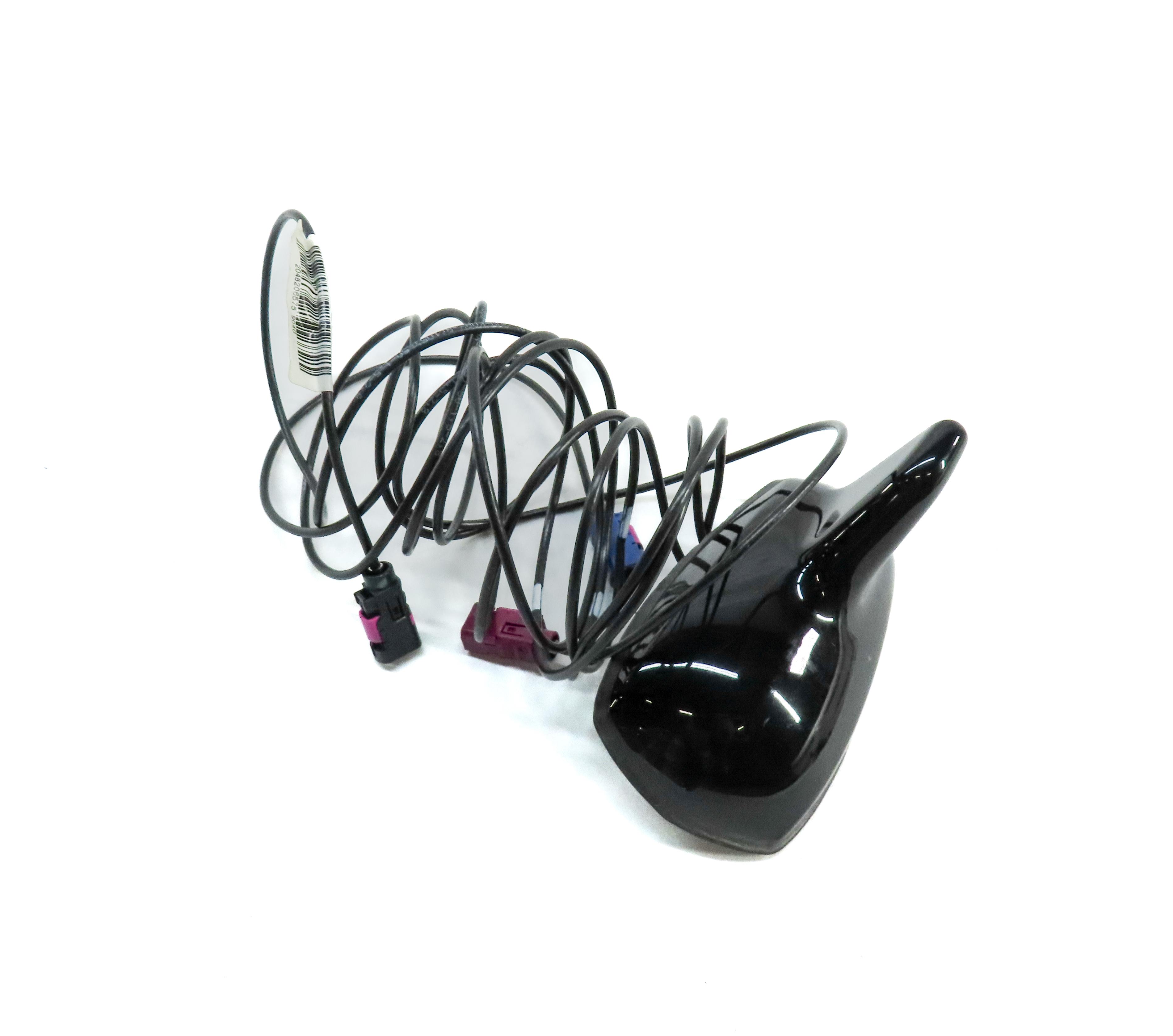 13 MERCEDES C250 (W204) ROOF SHARK FIN ANTENNA (BLACK 040U) 2048206575 — exact item pictured