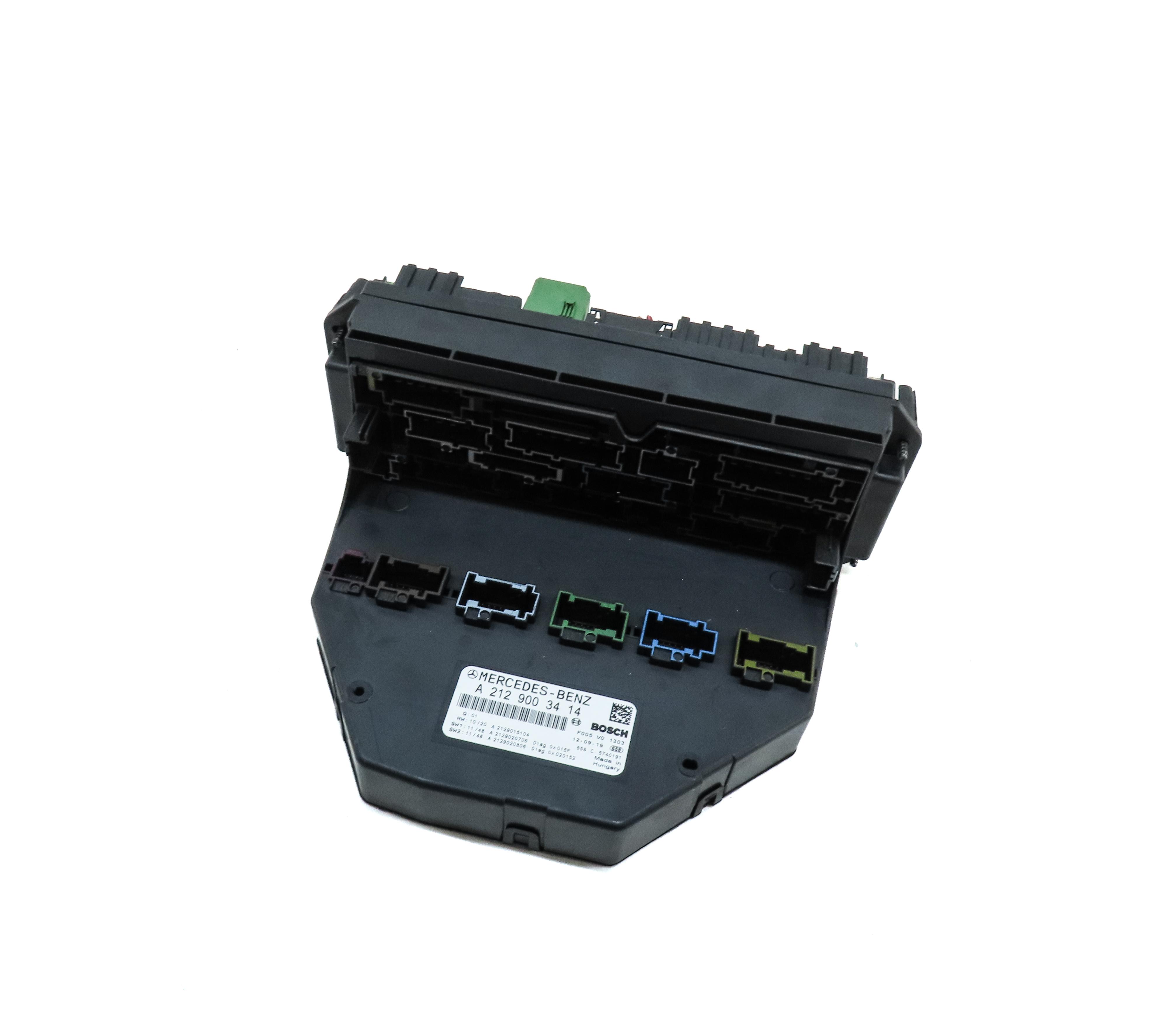 12-13 MERCEDES E C GLK CLS SLS W204 X204 FRONT SIGNAL ACQUISITION MODULE SAM — exact item pictured