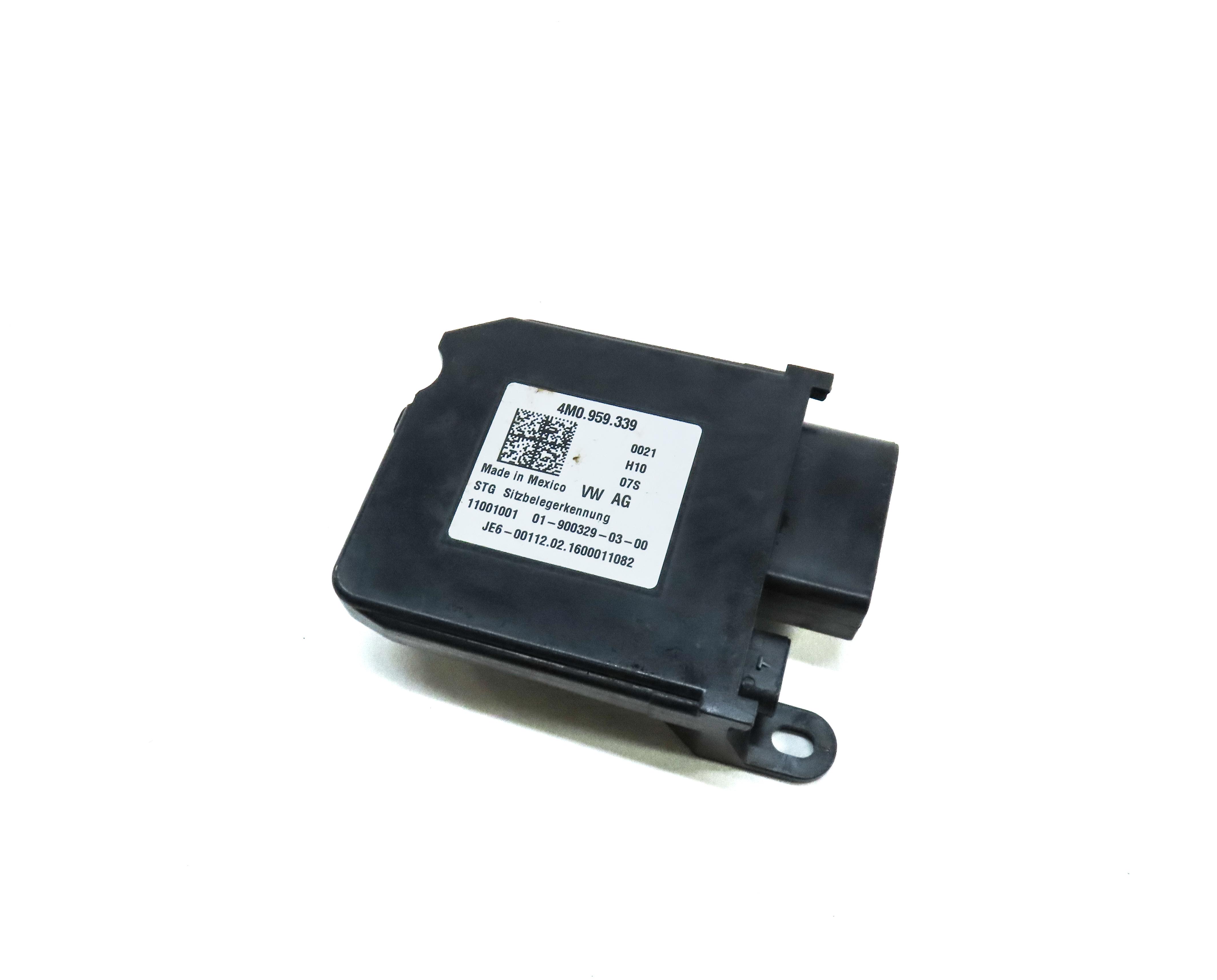 2017 AUDI A4 (B9 8W) FRONT RIGHT PASSENGER SEAT OCCUPANCY WEIGHT SENSOR MODULE — exact item pictured