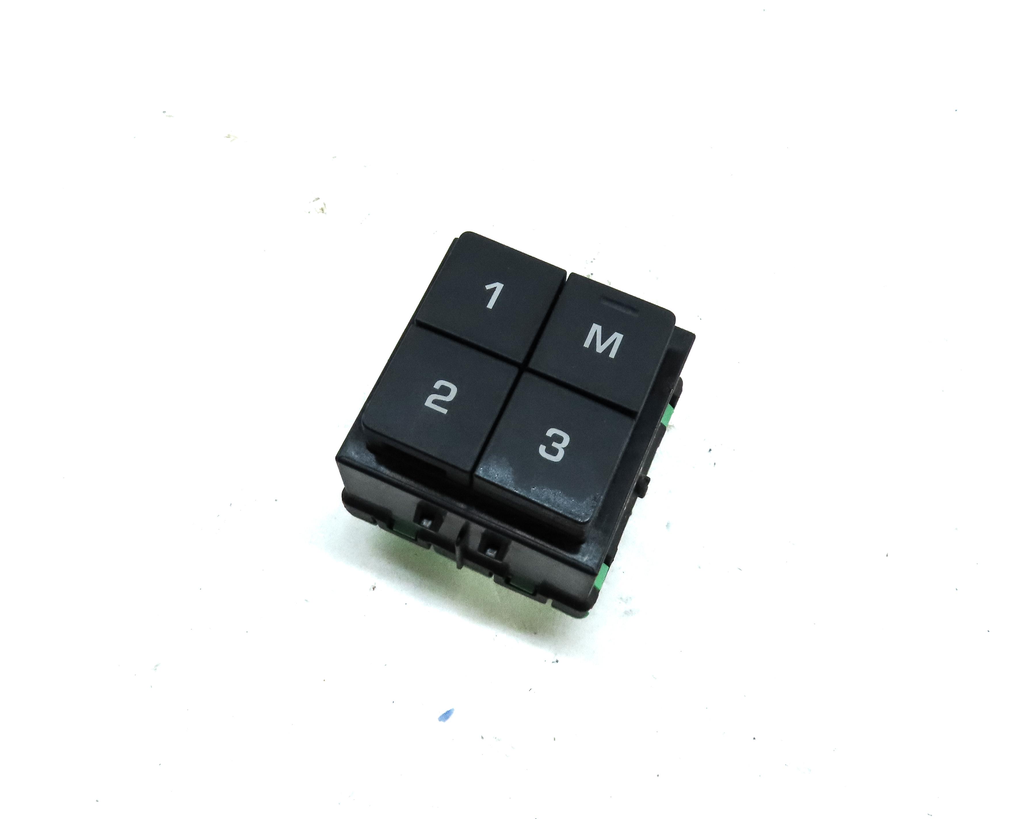 2016 LAND ROVER DISCOVERY SPORT (L550) FRONT RIGHT PASSENGER SEAT MEMORY SWITCH — exact item pictured