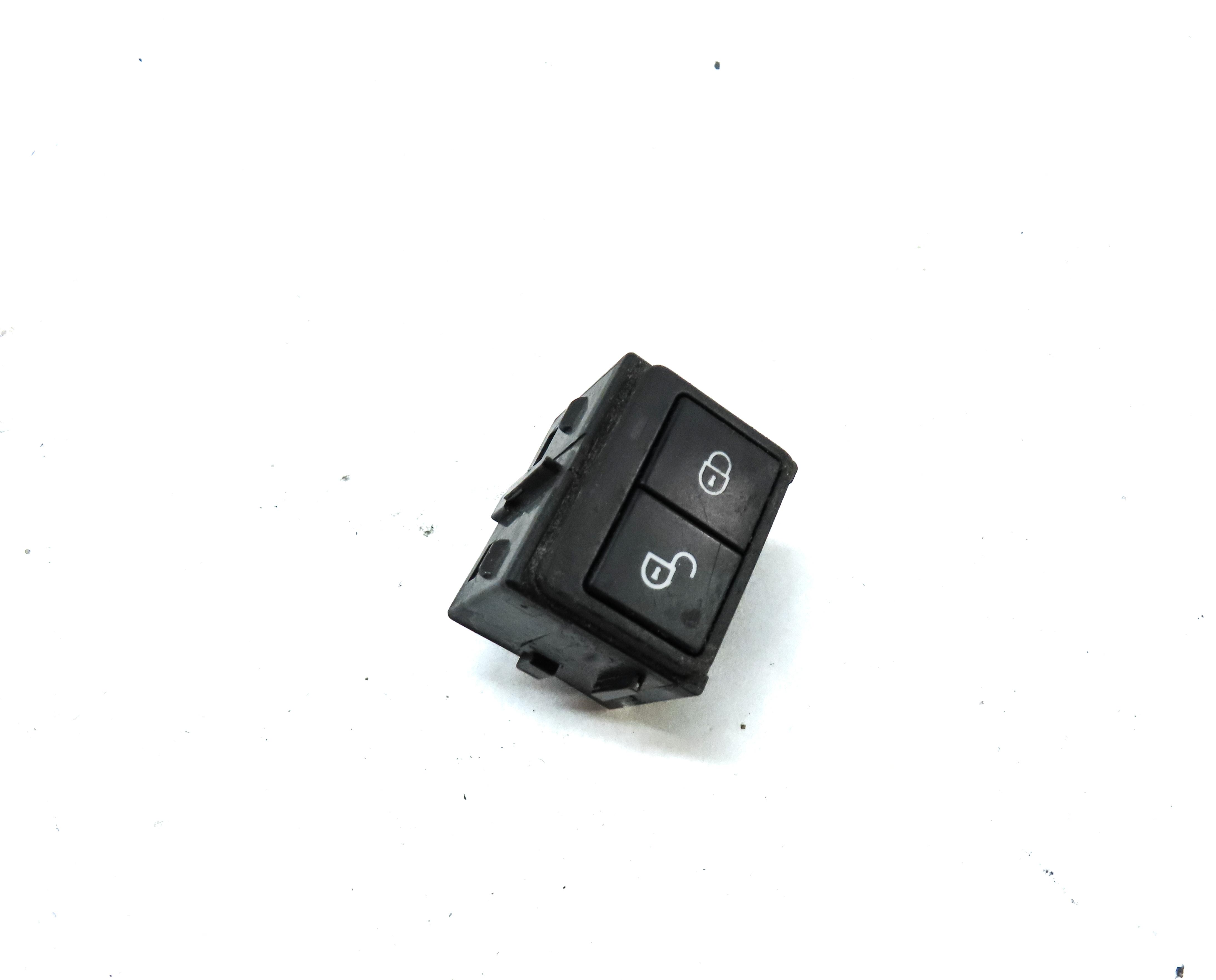 15-19 LAND ROVER DISCOVERY SPORT L550 FRONT LEFT DOOR LOCK UNLOCK SWITCH BUTTON — exact item pictured
