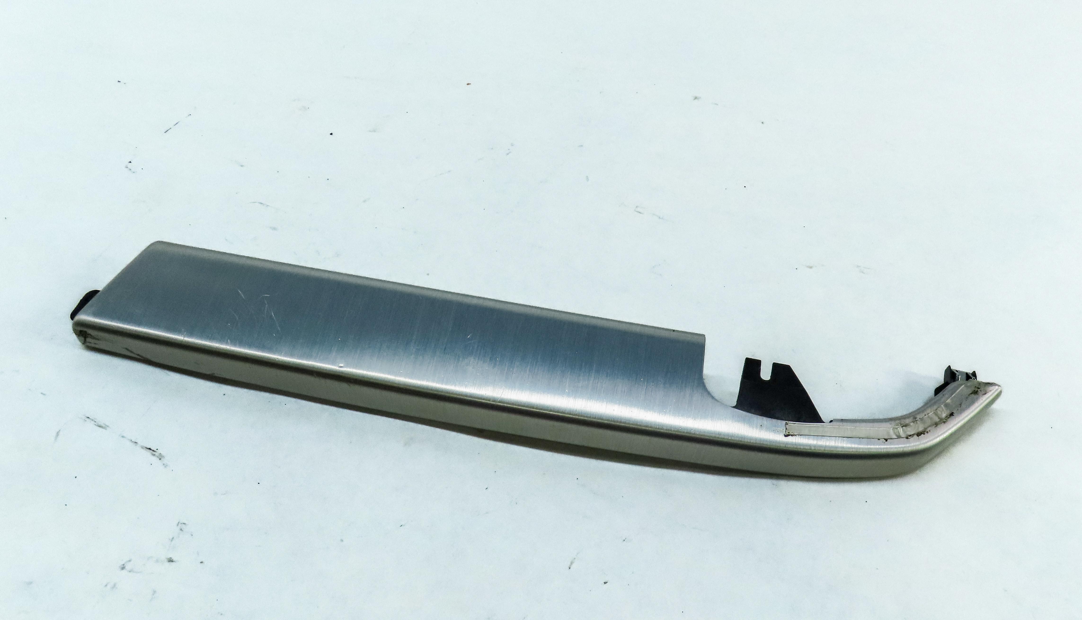 2016 LAND ROVER DISCOVERY SPORT (L550) FRONT LEFT VERTICLE CONSOLE TRIM ALUMINUM — exact item pictured