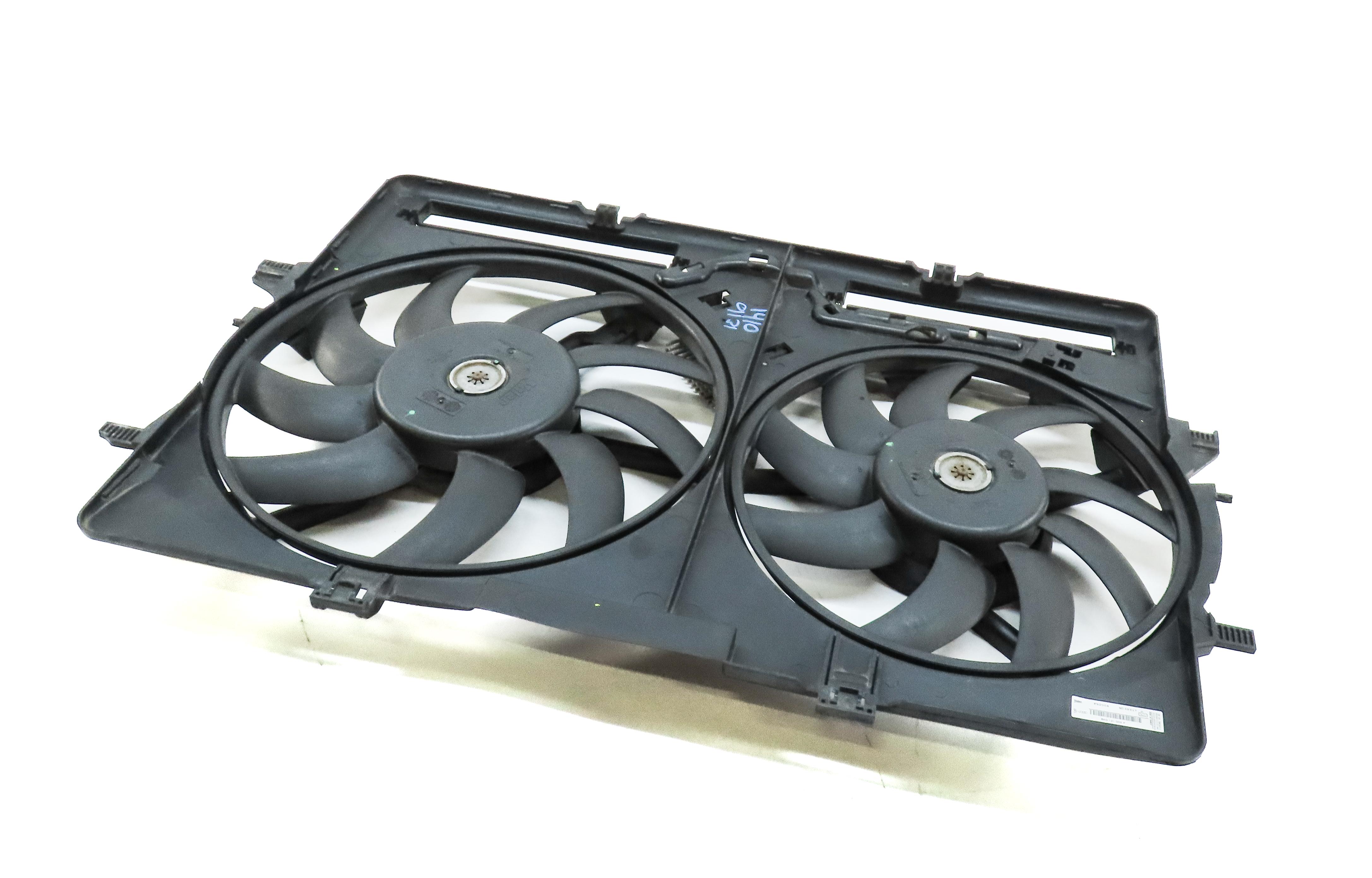 09-17 AUDI A4 A5 Q5 S4 (B8 8T 8R) 2.0L 3.0L 3.2L RADIATOR COOLING FAN w/ SHROUD — exact item pictured