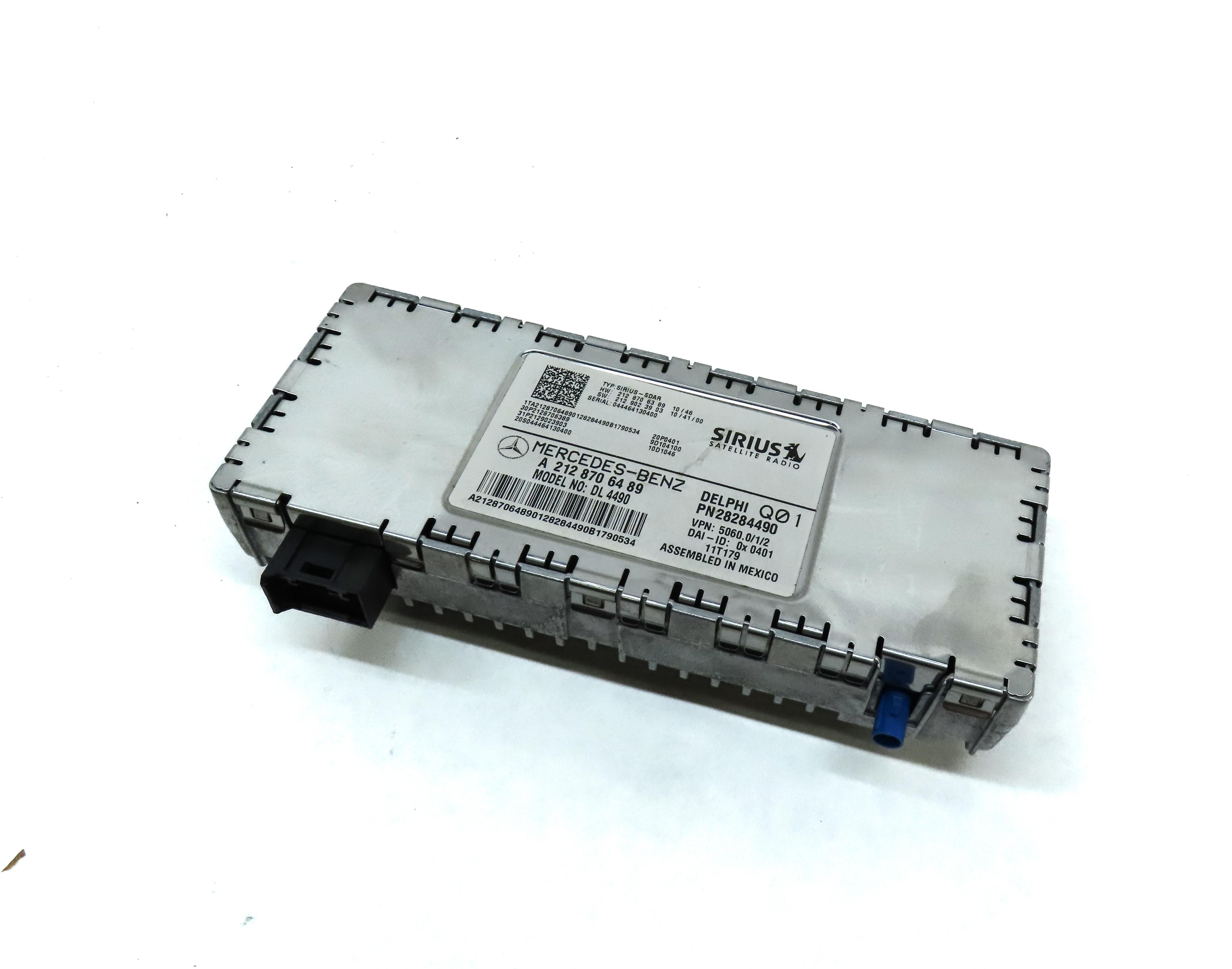2010-2016 MERCEDES B C E ML SL CLS (W204 W166 W212 X204) SIRIUS SATELLITE MODULE — exact item pictured