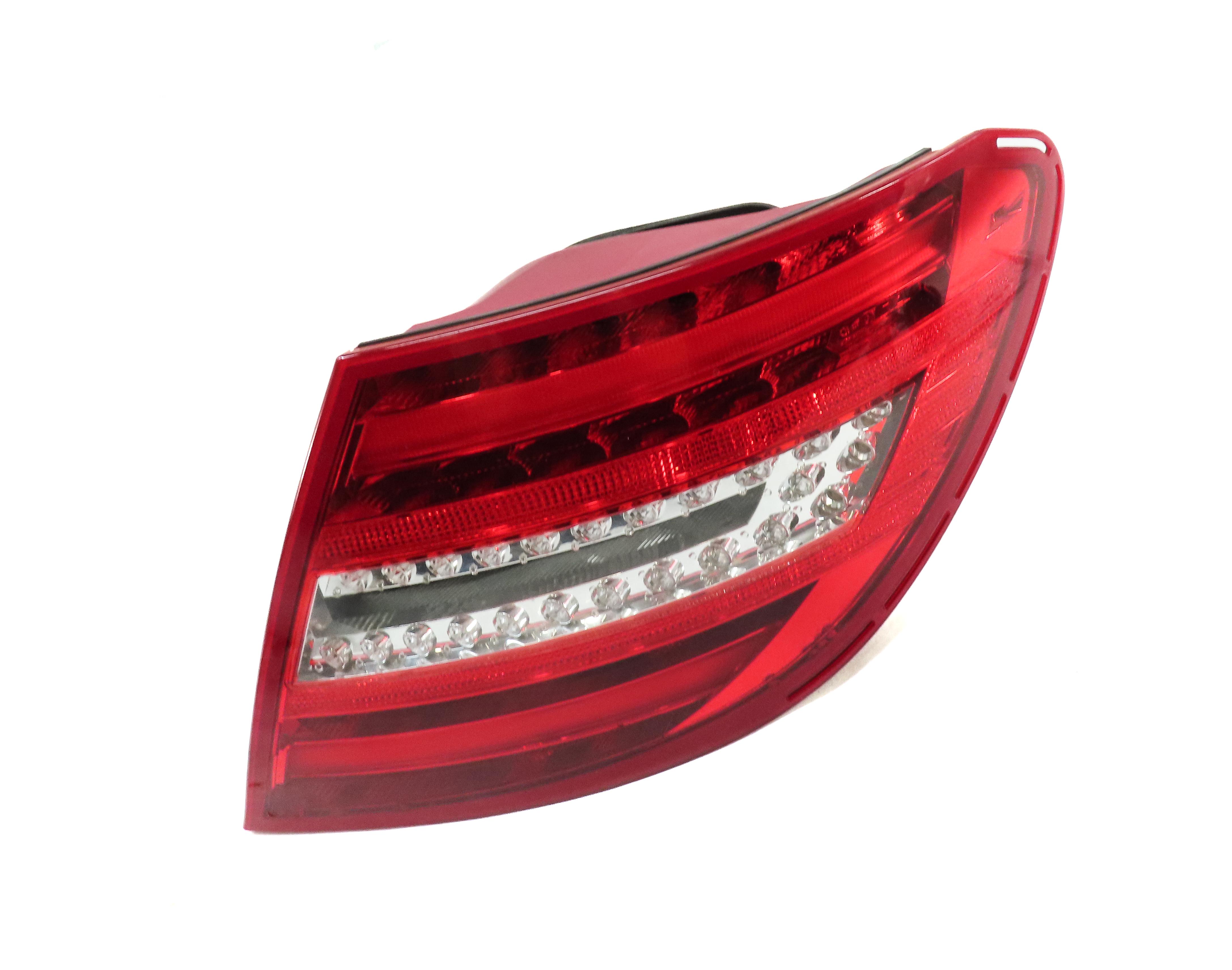 12-15 MERCEDES C250 C300 C350 (W204) RIGHT PASSENGER TAILLIGHT BRAKE LIGHT LAMP — exact item pictured