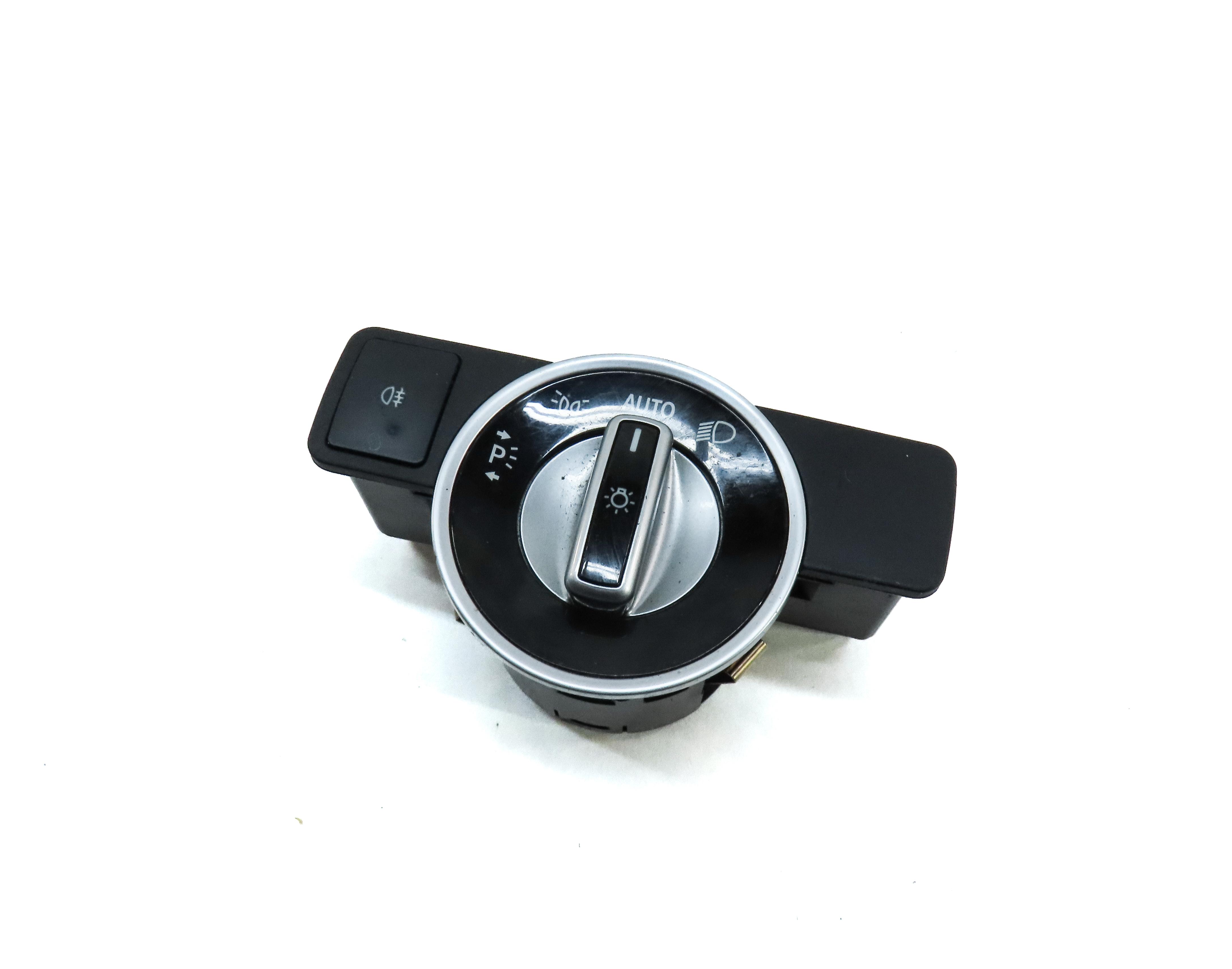 12-21 MERCEDES B CLA E G GL ML CLS SLK (A207 C207 W207 W212) HEADLIGHT SWITCH — exact item pictured