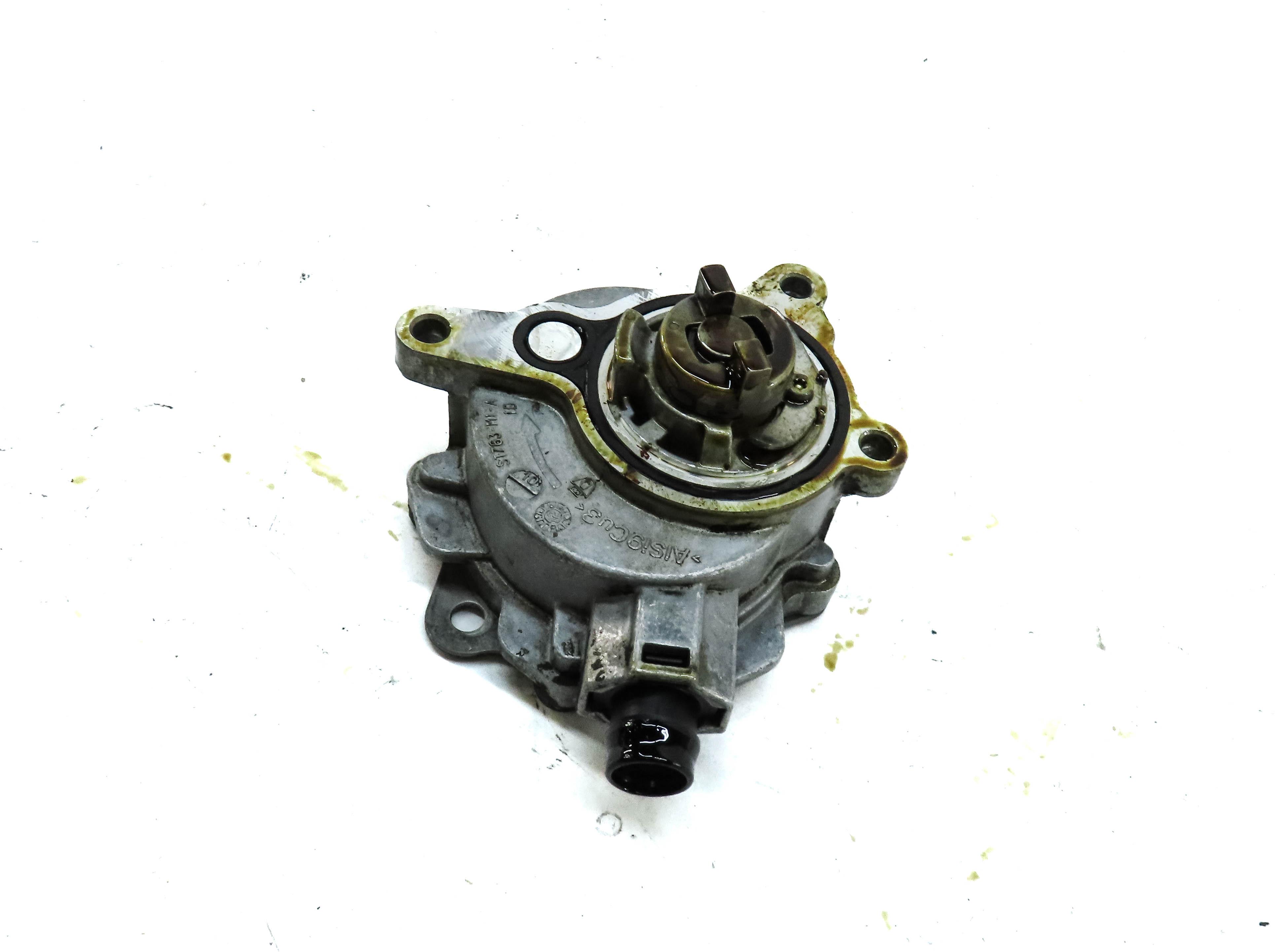 12-17 JAGUAR XE XF / RANGE ROVER EVOQUE DISCOVERY LR2 - 2.0L BRAKE VACUUM PUMP — exact item pictured
