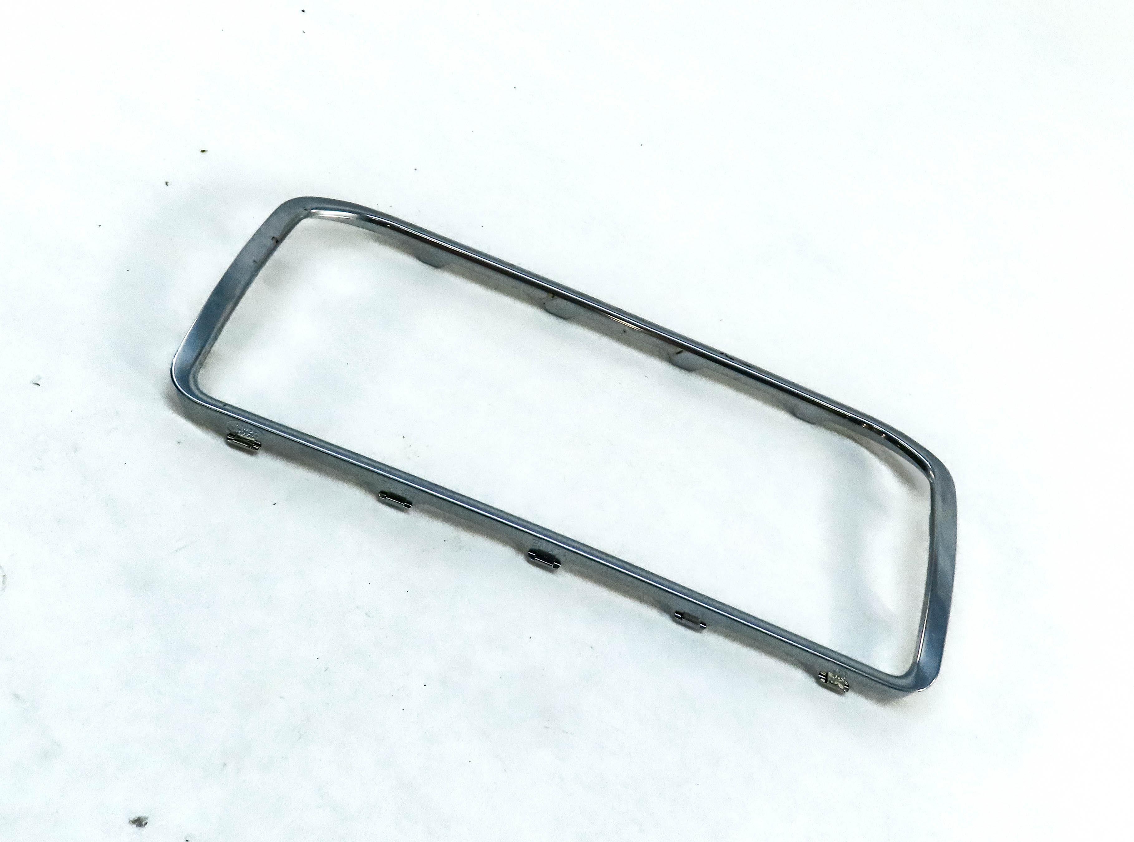 2013 LAND RANGE ROVER EVOQUE (L538) FRONT CENTER DASH GPS SCREEN TRIM (CHROME) — exact item pictured